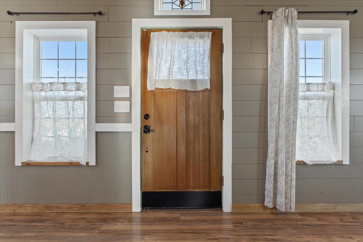 15629 Romberg Rd, Holland, TX 76534