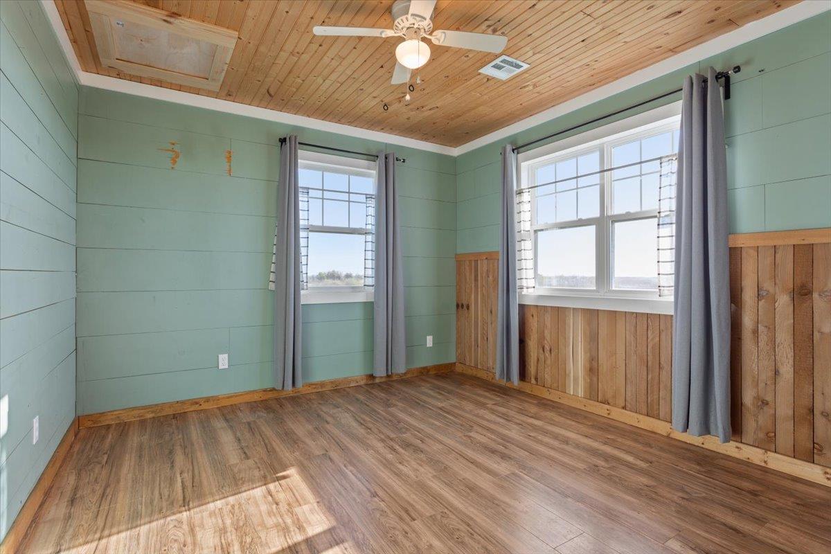 15629 Romberg Rd, Holland, TX 76534