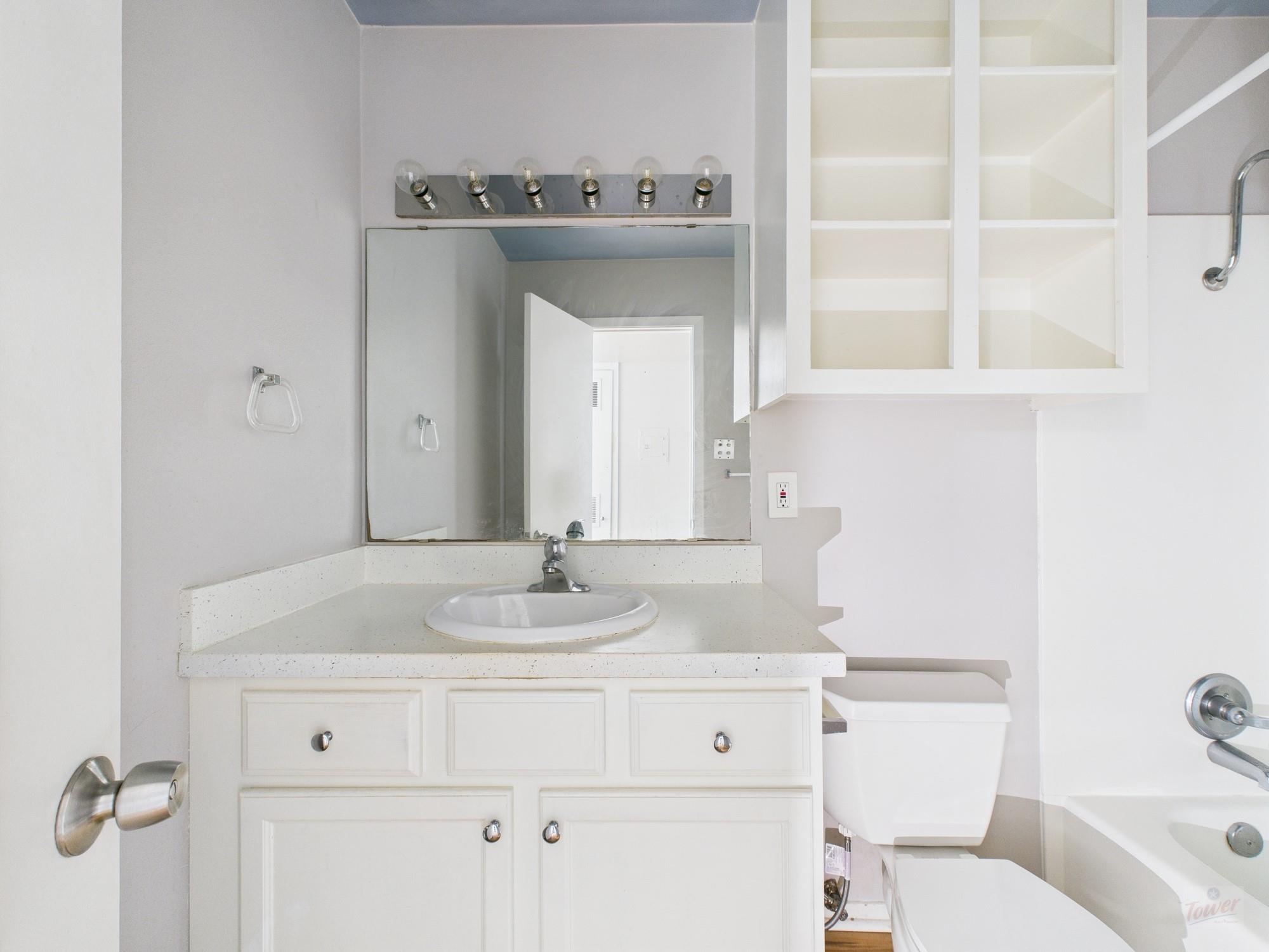 2404 Longview St # 206, Austin, TX 78705