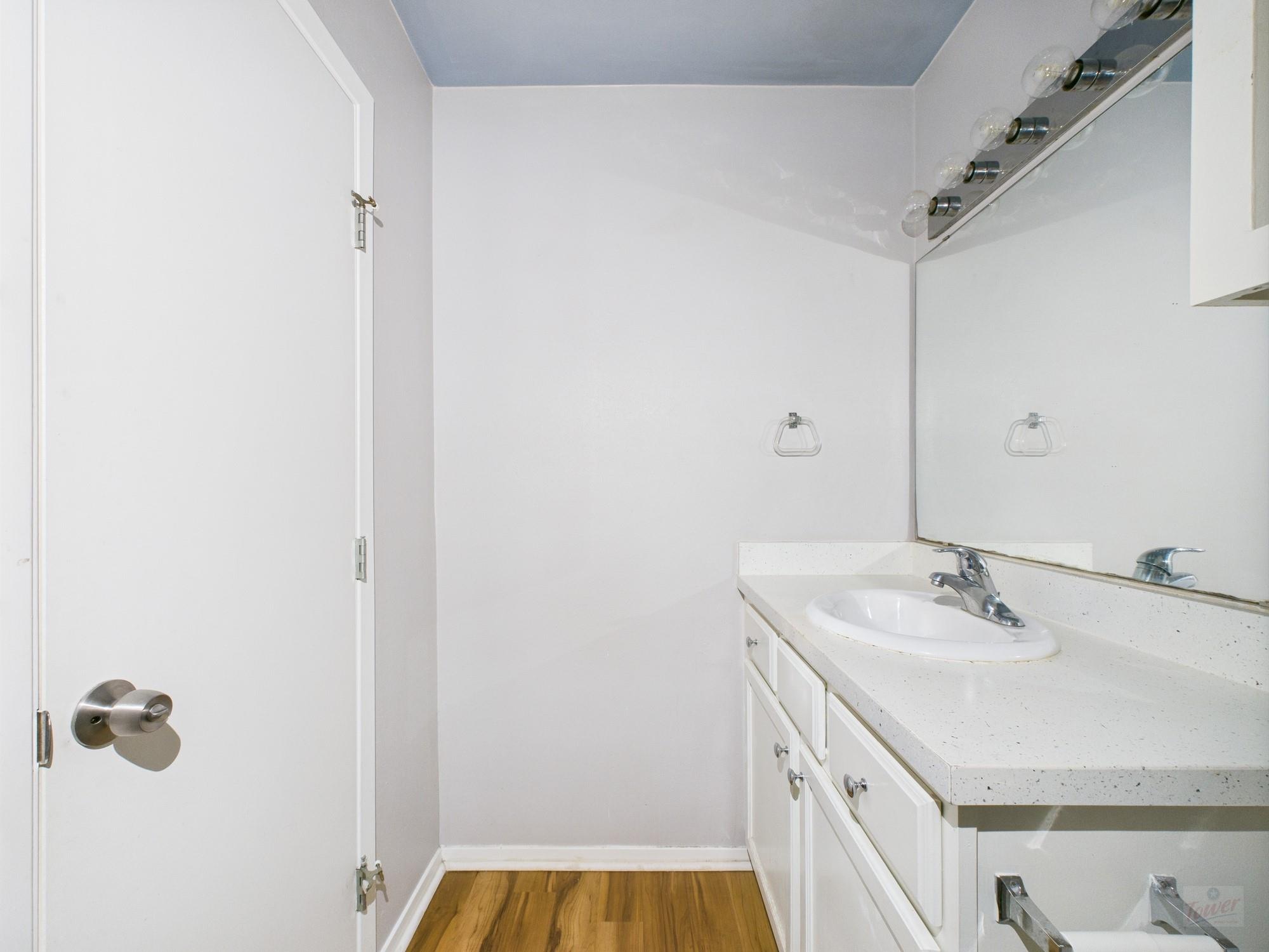 2404 Longview St # 206, Austin, TX 78705