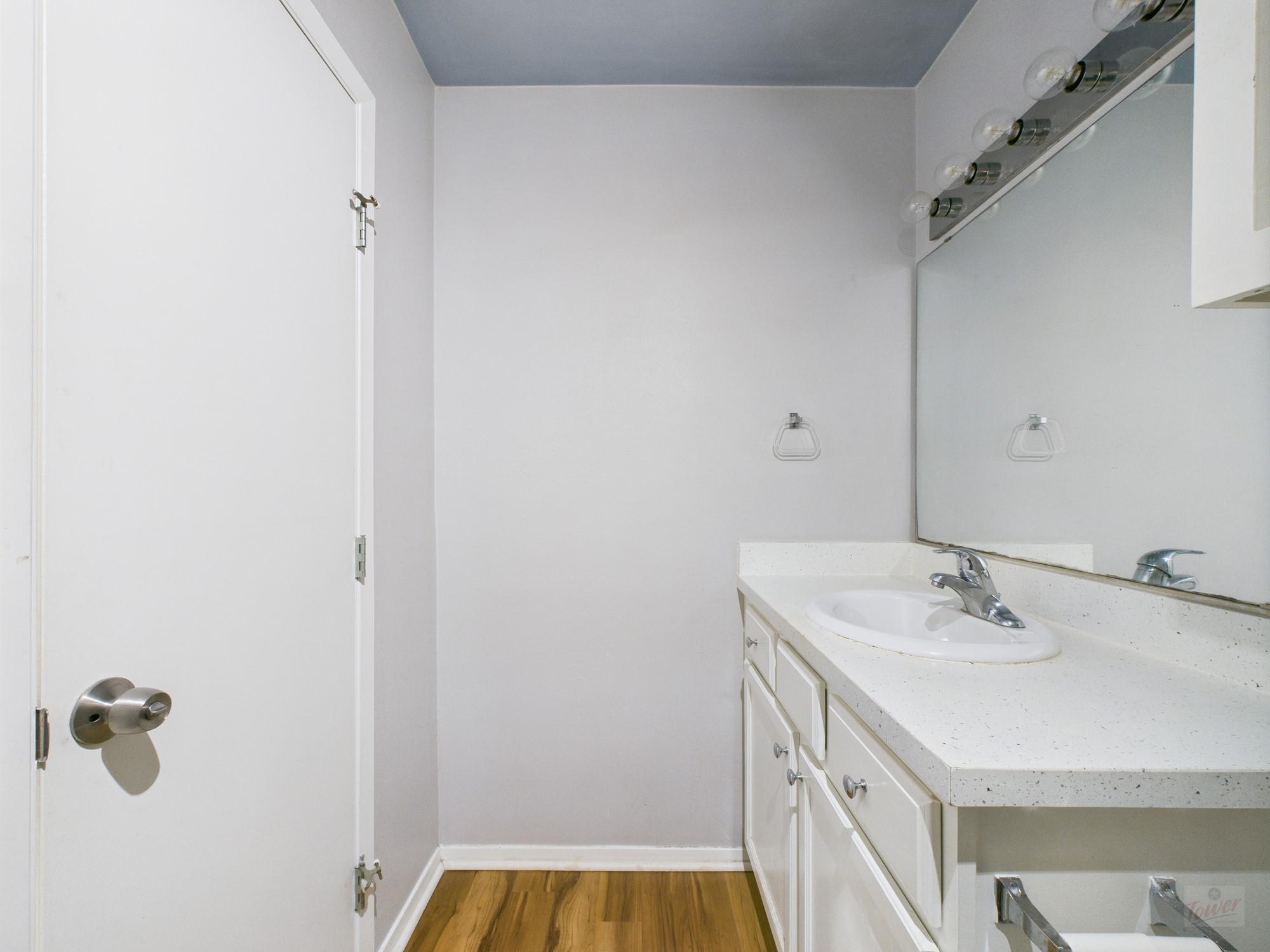 2404 Longview St # 206, Austin, TX 78705