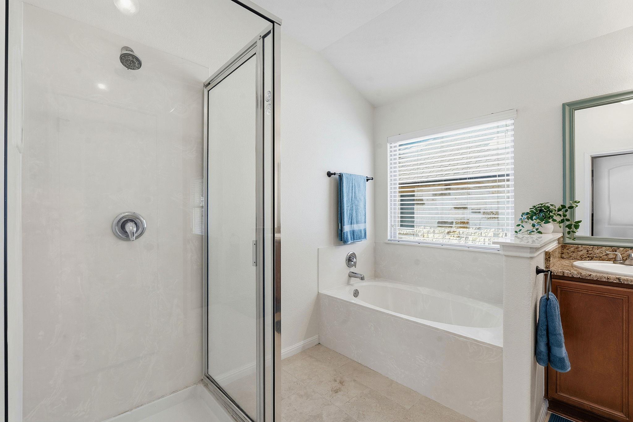 120 Florenz Ln, Georgetown, TX 78628