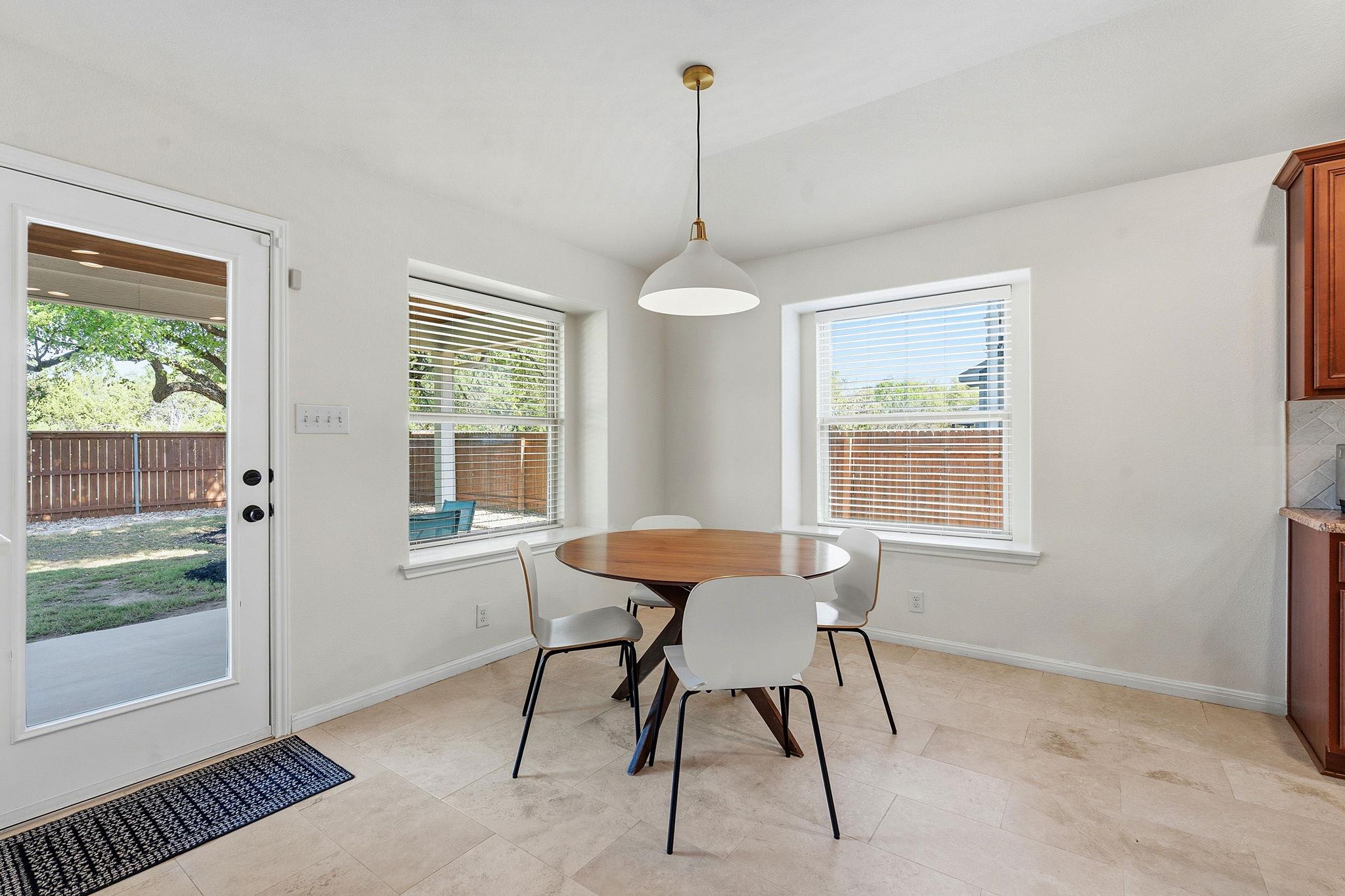 120 Florenz Ln, Georgetown, TX 78628