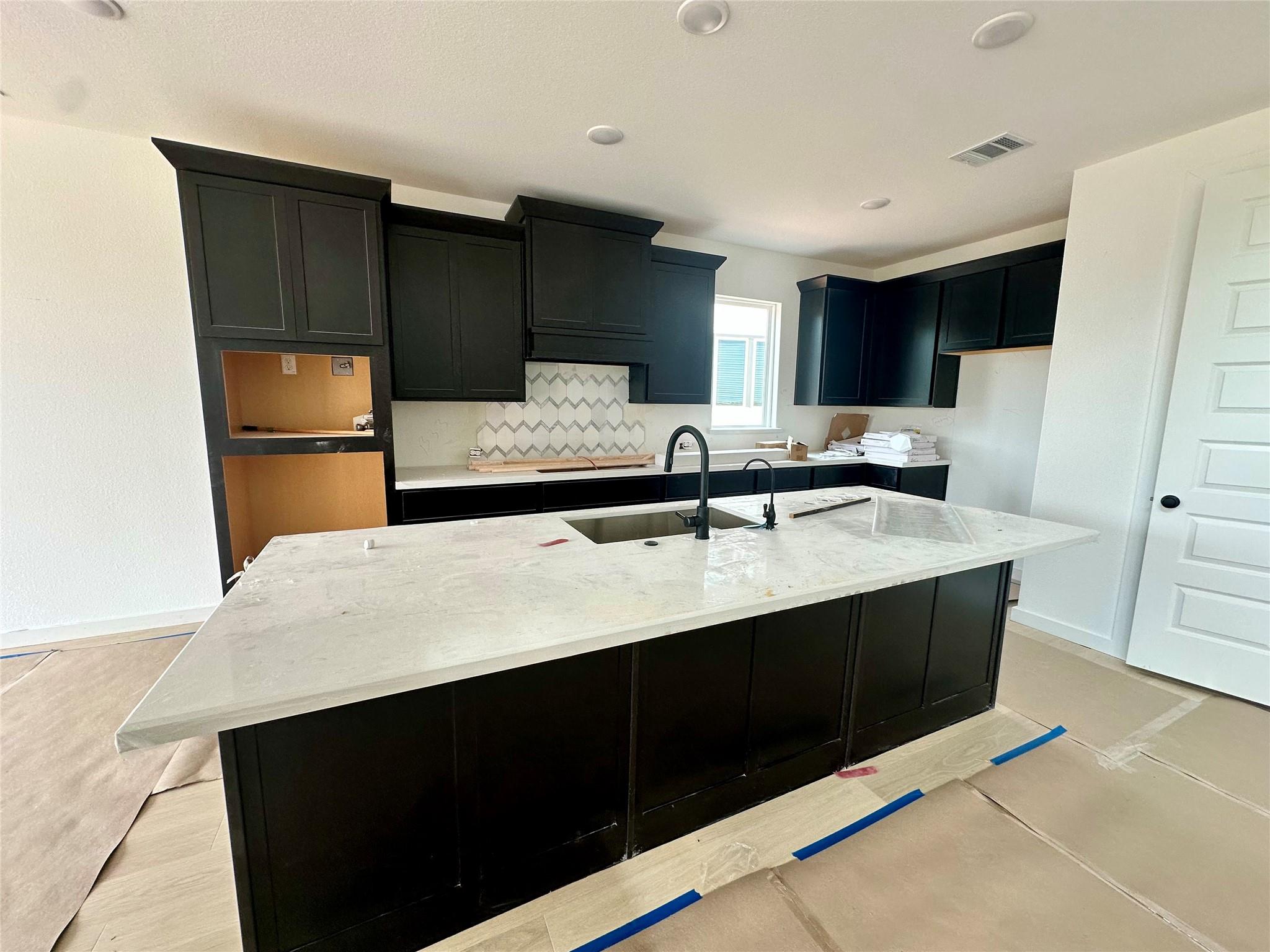 775 Sage Thrasher Cir, Dripping Springs, TX 78620