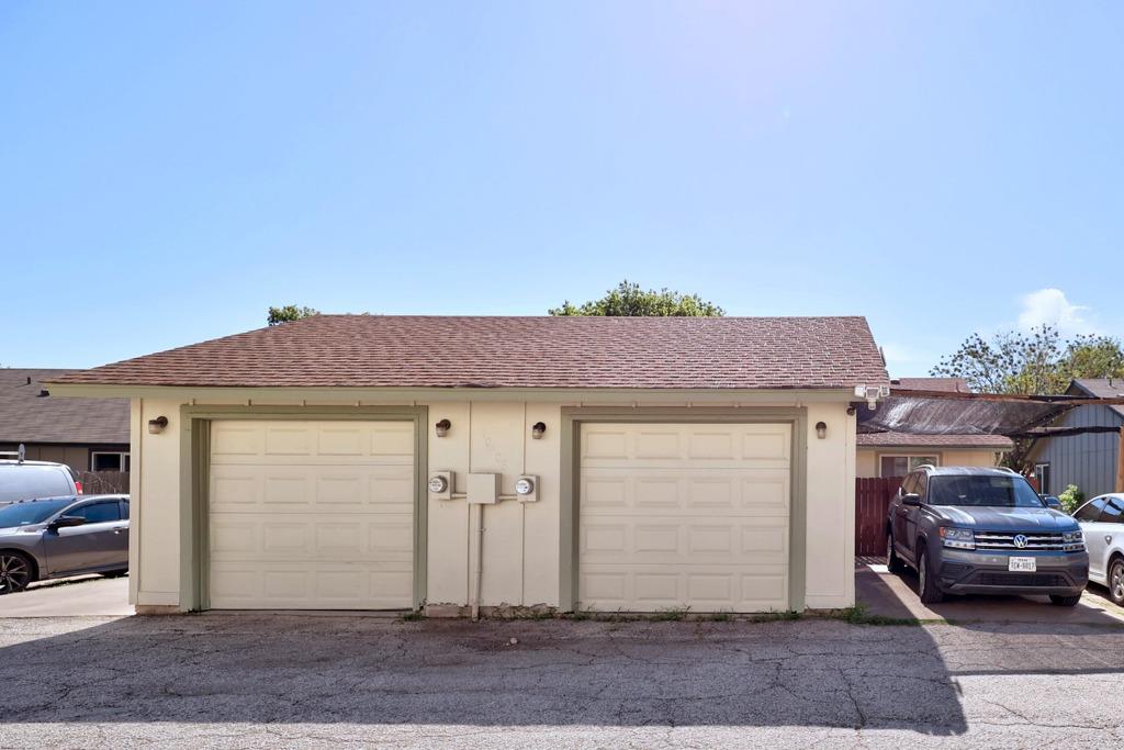 10406 Little Pebble Dr, Austin, TX 78758