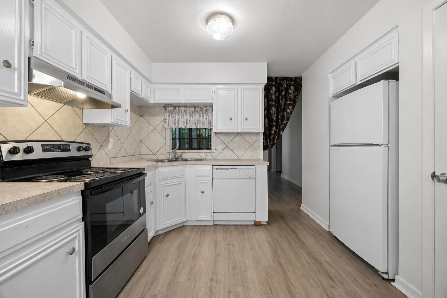 10406 Little Pebble Dr, Austin, TX 78758