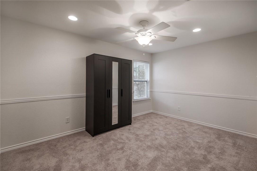 507 San Jacinto St, Lockhart, TX 78644