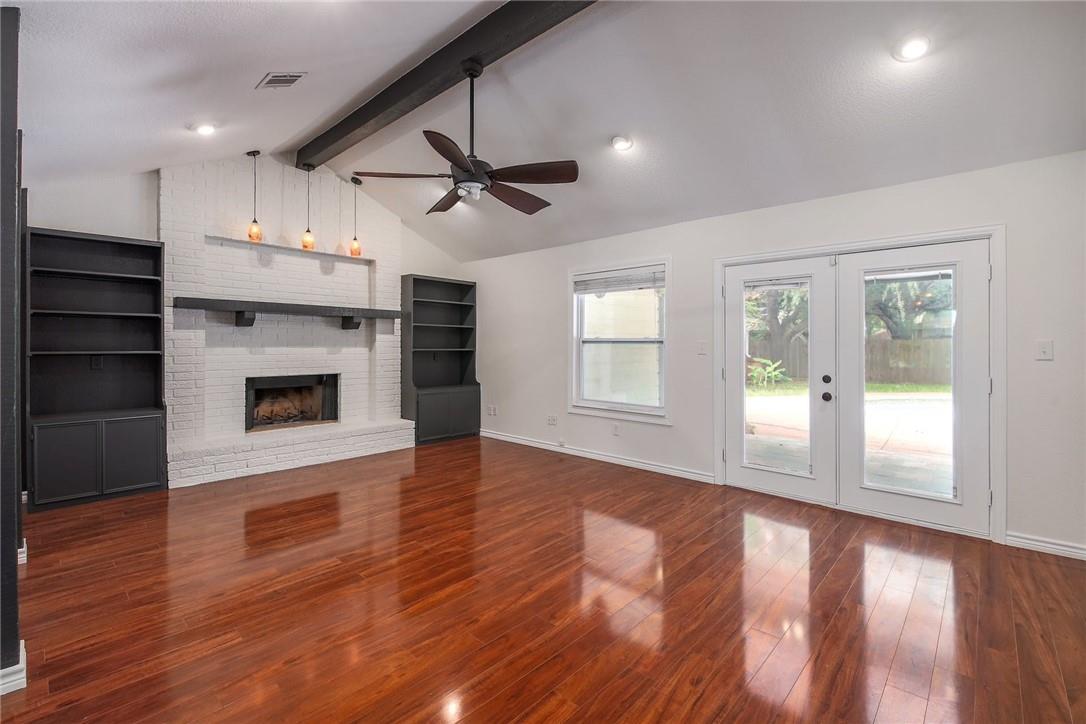 507 San Jacinto St, Lockhart, TX 78644