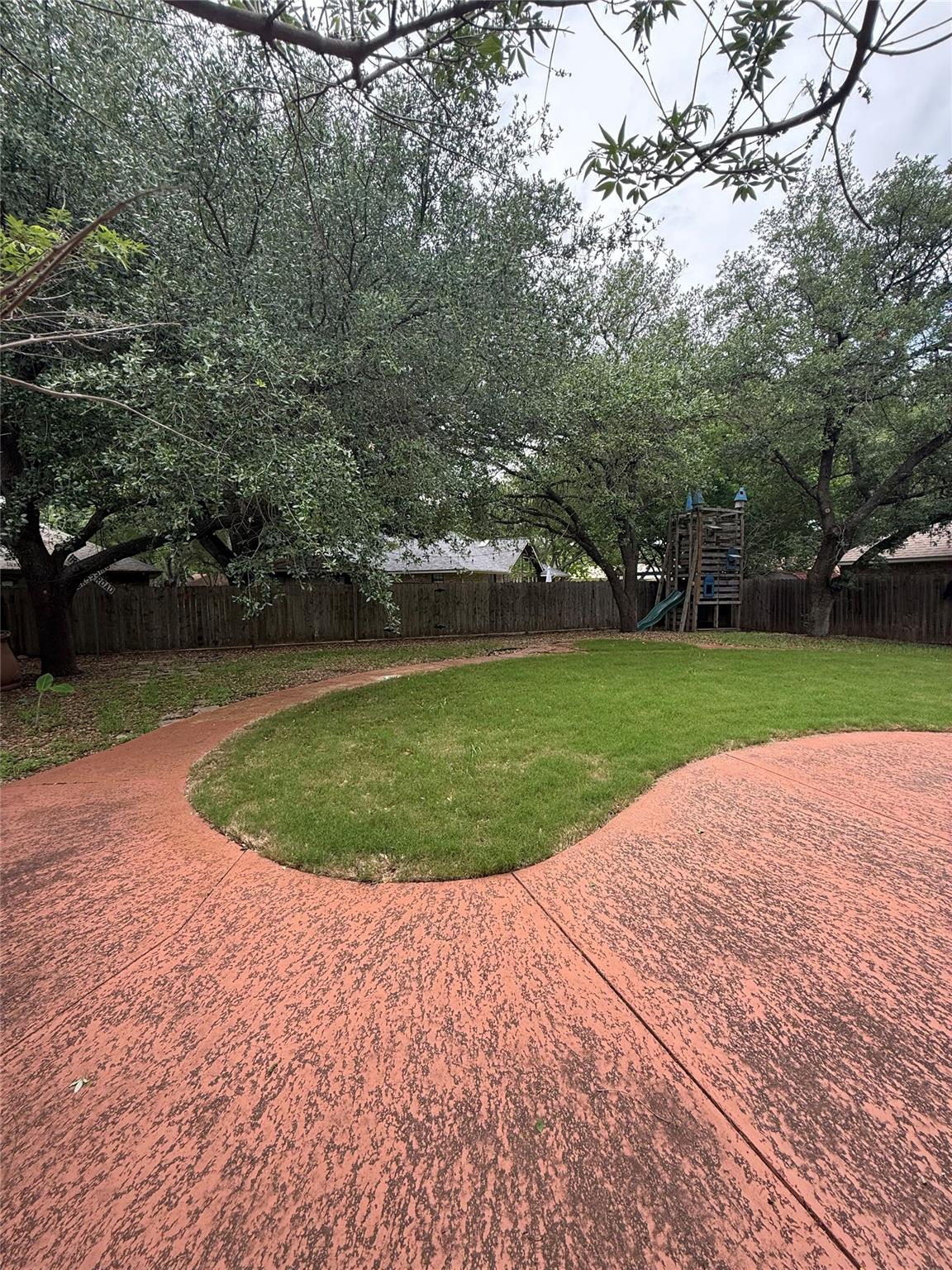 507 San Jacinto St, Lockhart, TX 78644