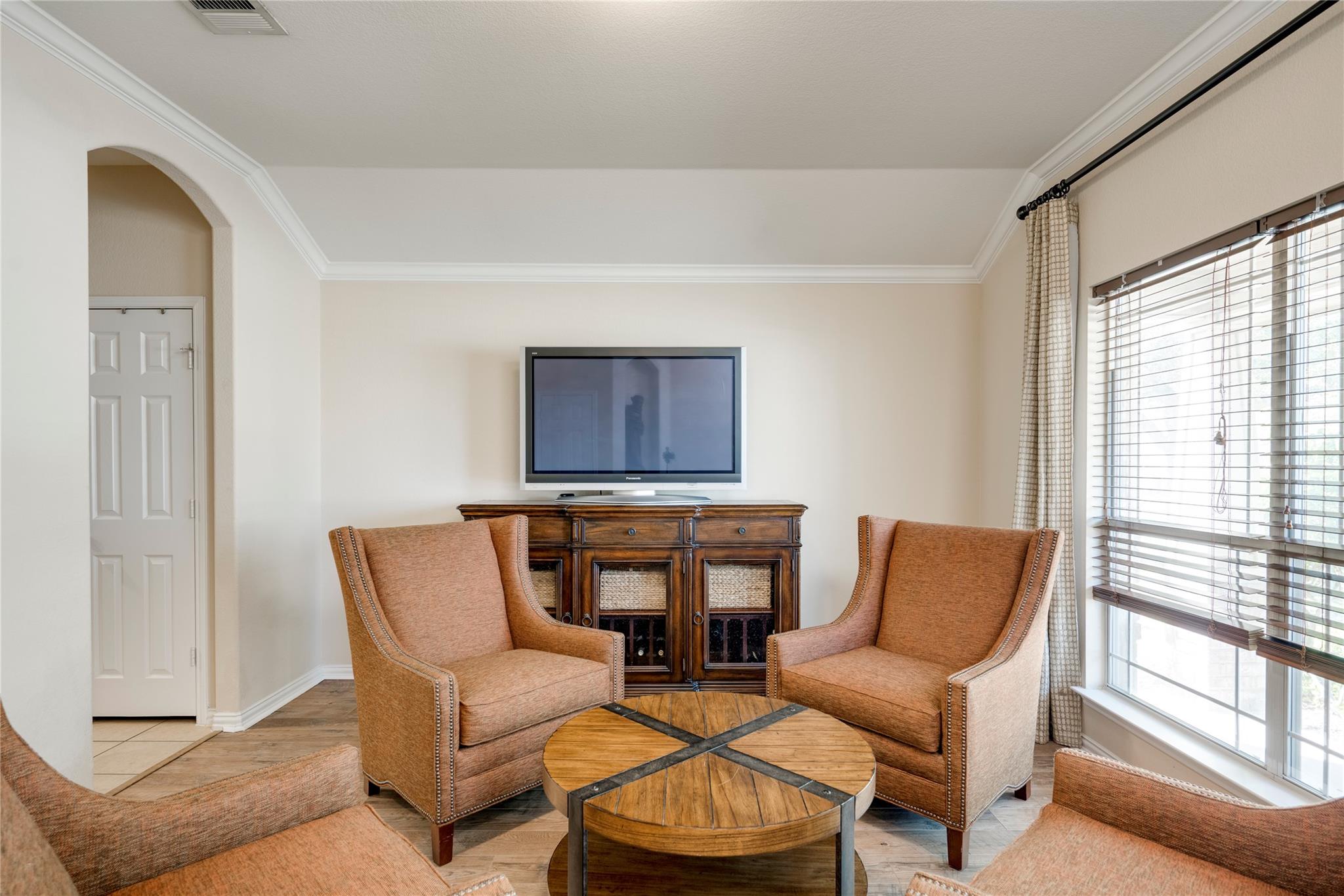 1323 Talley Loop, Buda, TX 78610