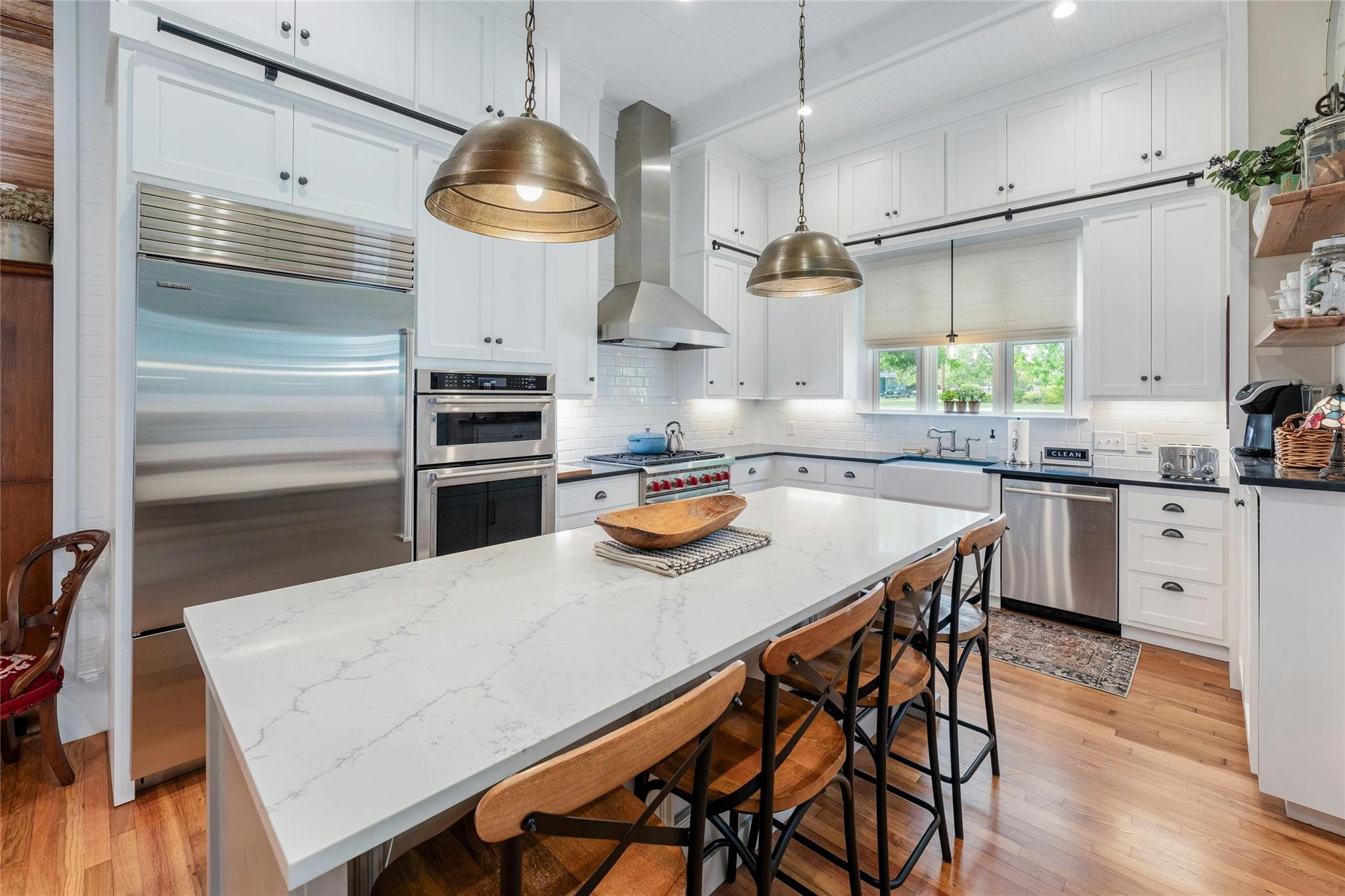 403 E 4th St S, Georgetown, TX 78626