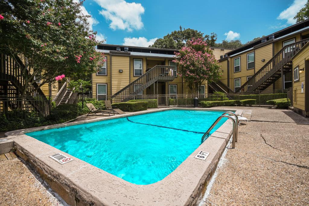 1000 W 26th St # 102, Austin, TX 78705