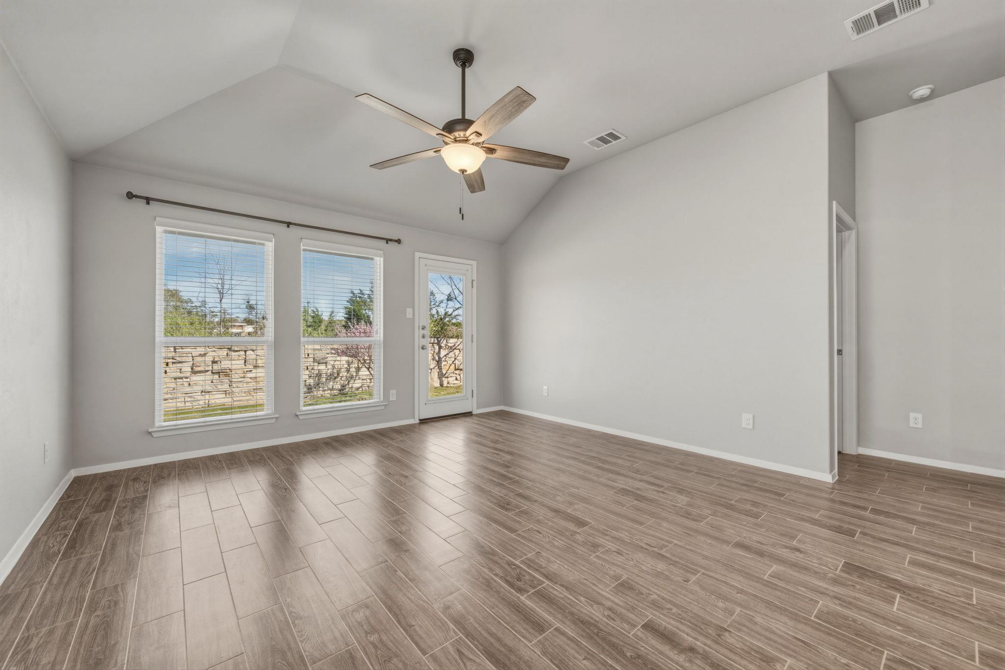 13701 Ronald W Reagan Blvd # 63, Cedar Park, TX 78613