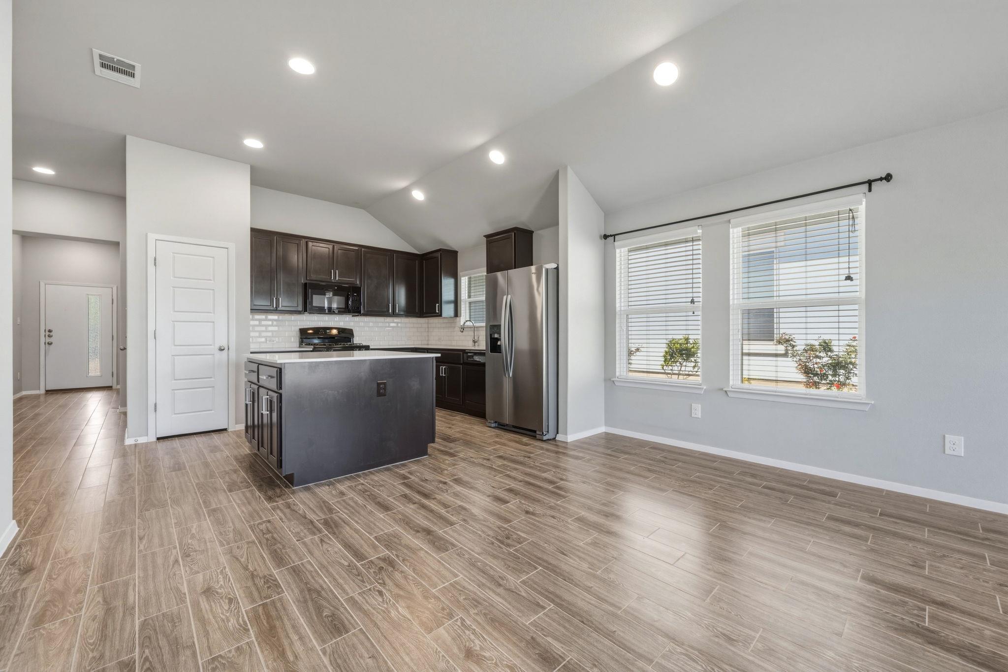 13701 Ronald W Reagan Blvd # 63, Cedar Park, TX 78613