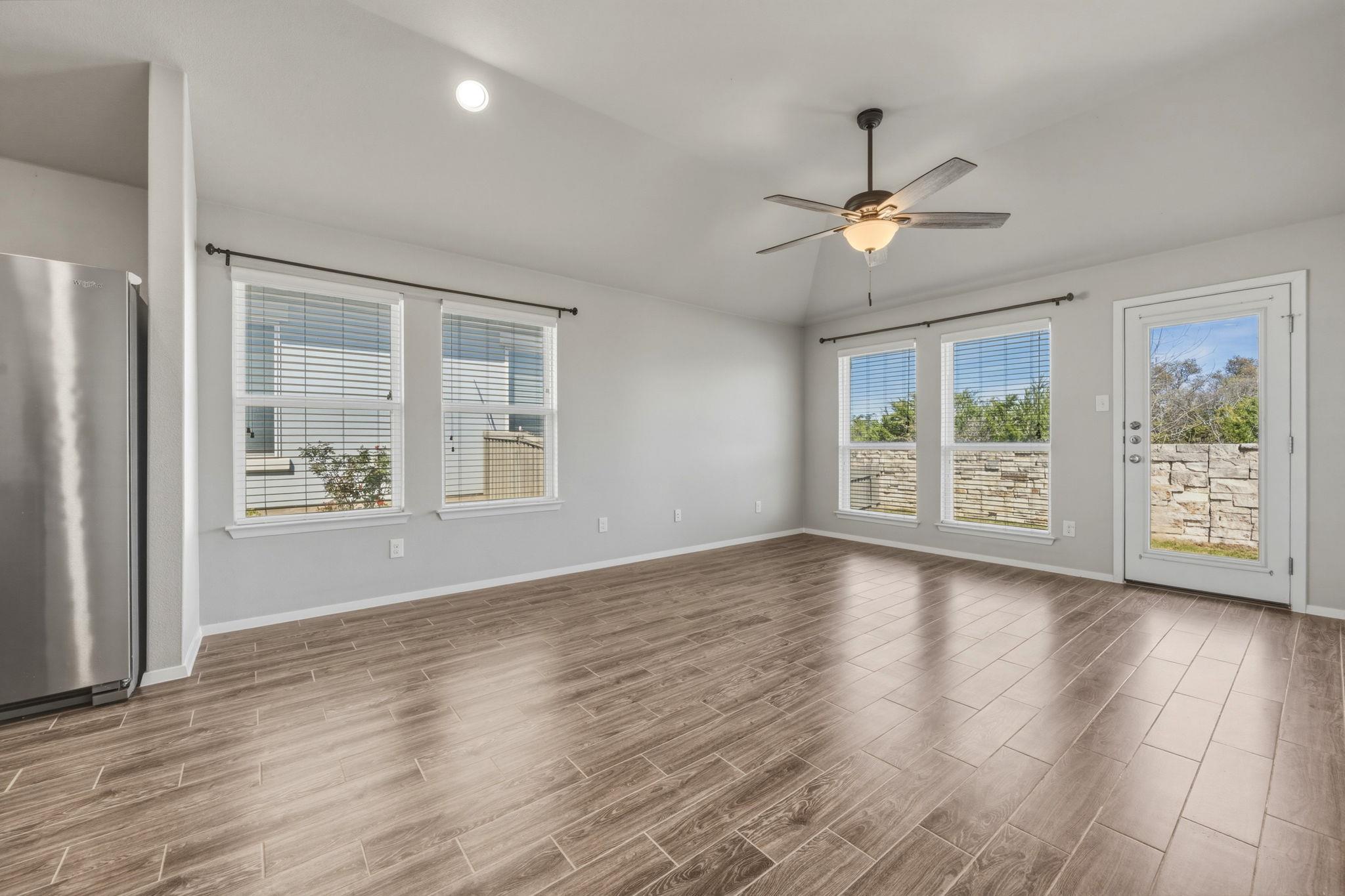13701 Ronald W Reagan Blvd # 63, Cedar Park, TX 78613