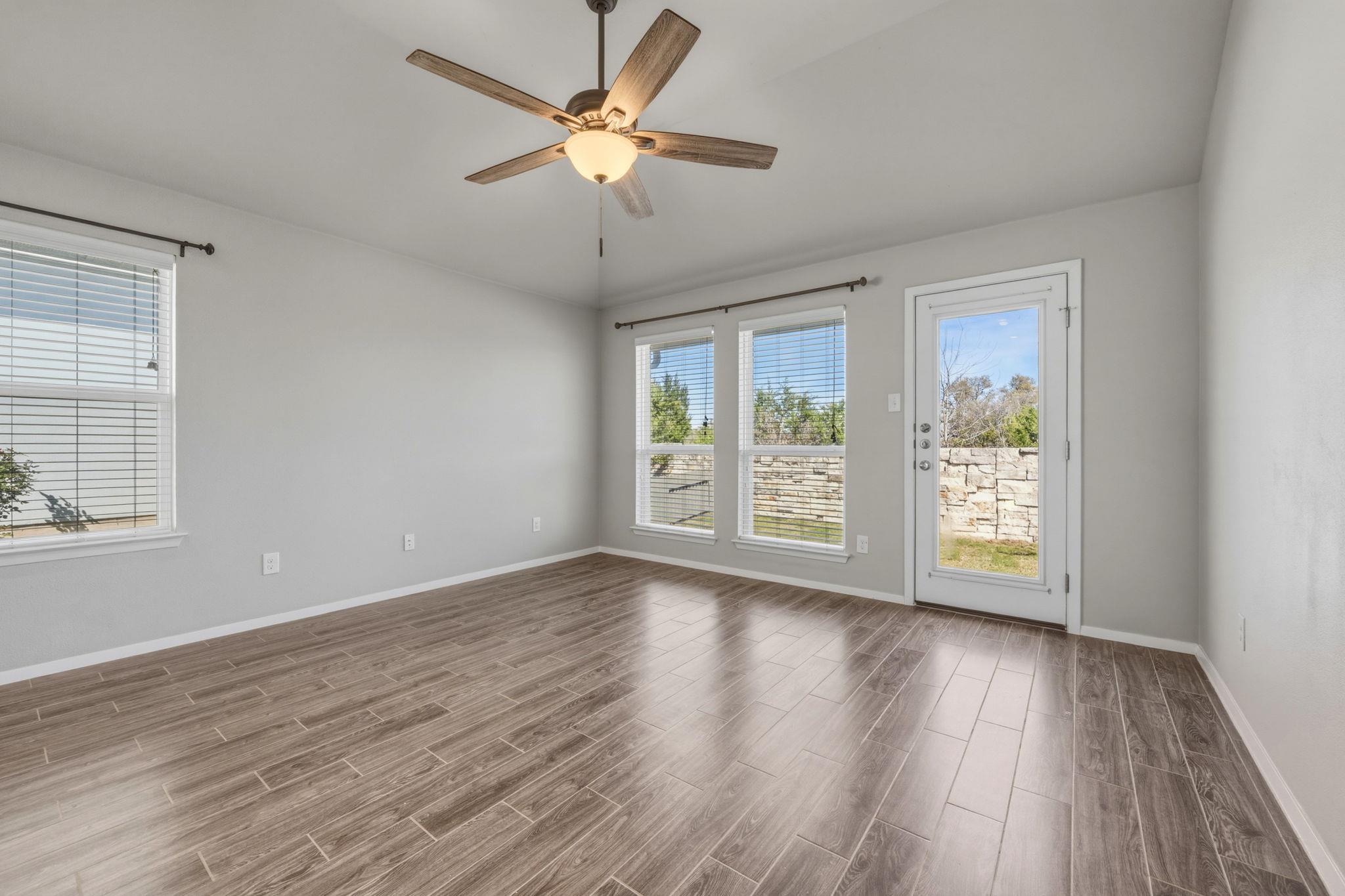 13701 Ronald W Reagan Blvd # 63, Cedar Park, TX 78613