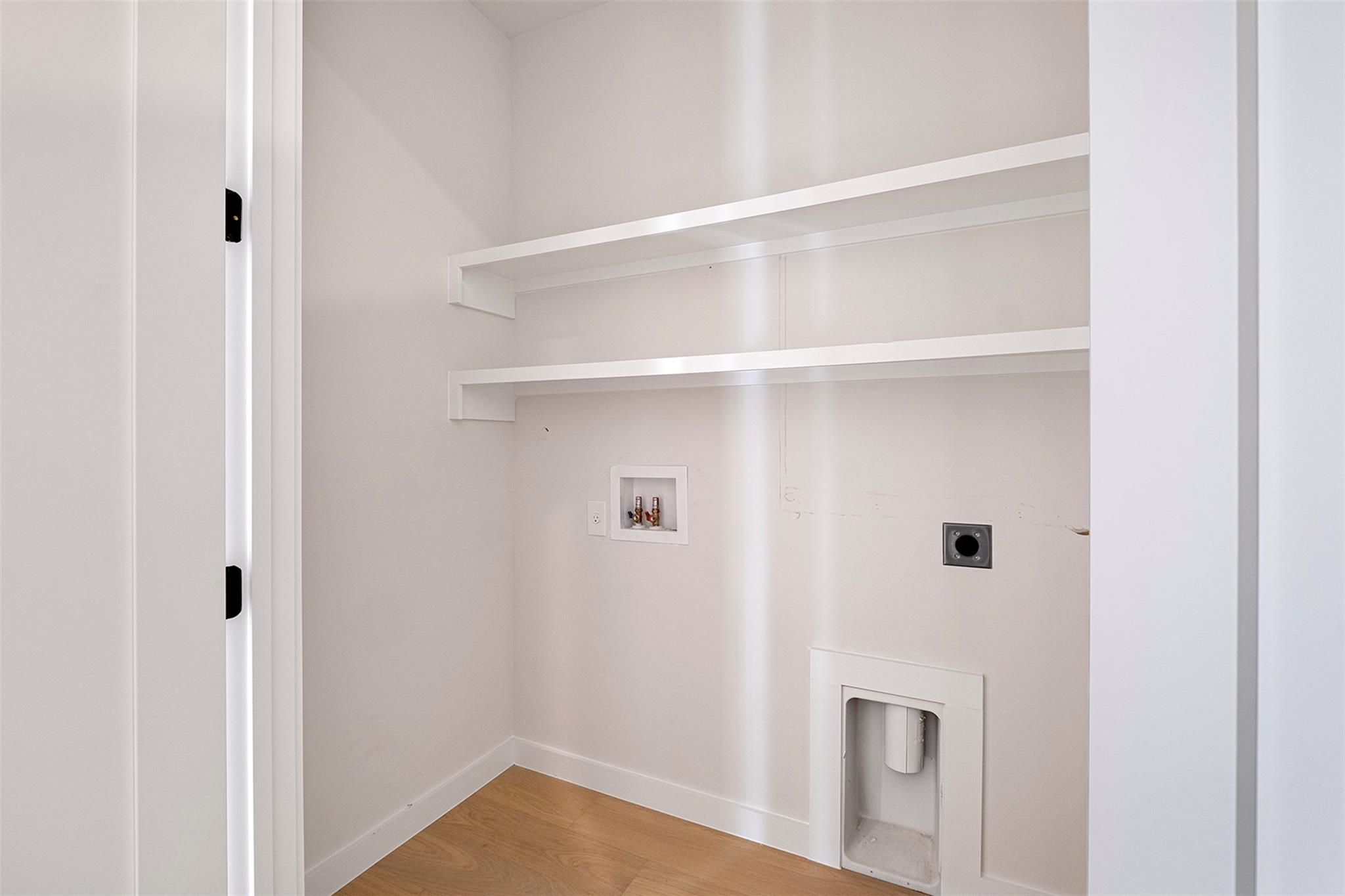 4324 Airport Blvd # A, Austin, TX 78722