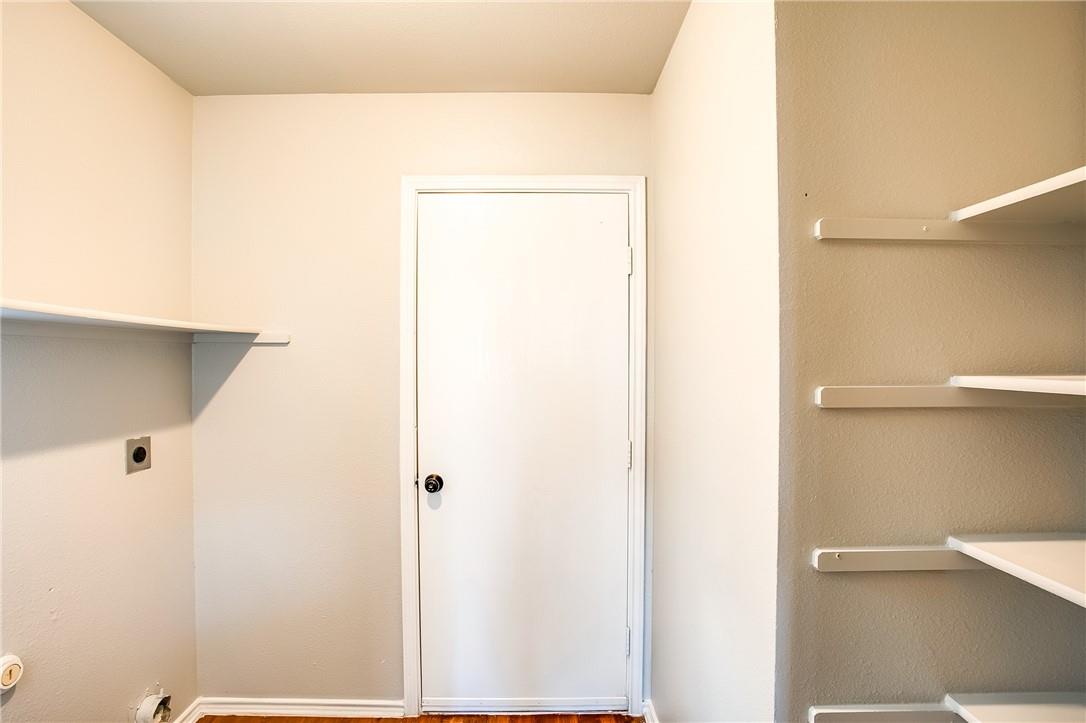 412 Ballentine Ct, Hutto, TX 78634