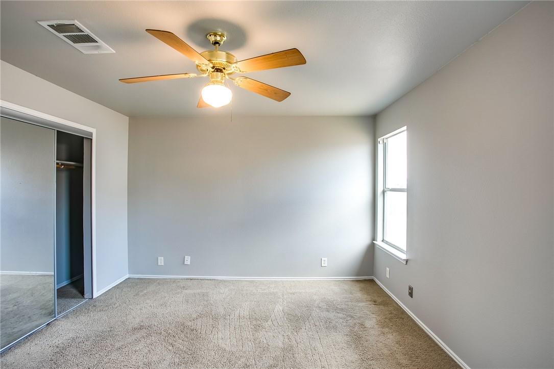 412 Ballentine Ct, Hutto, TX 78634