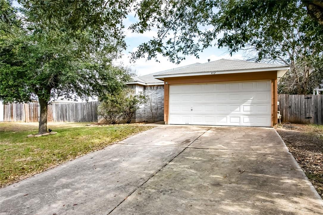 412 Ballentine Ct, Hutto, TX 78634
