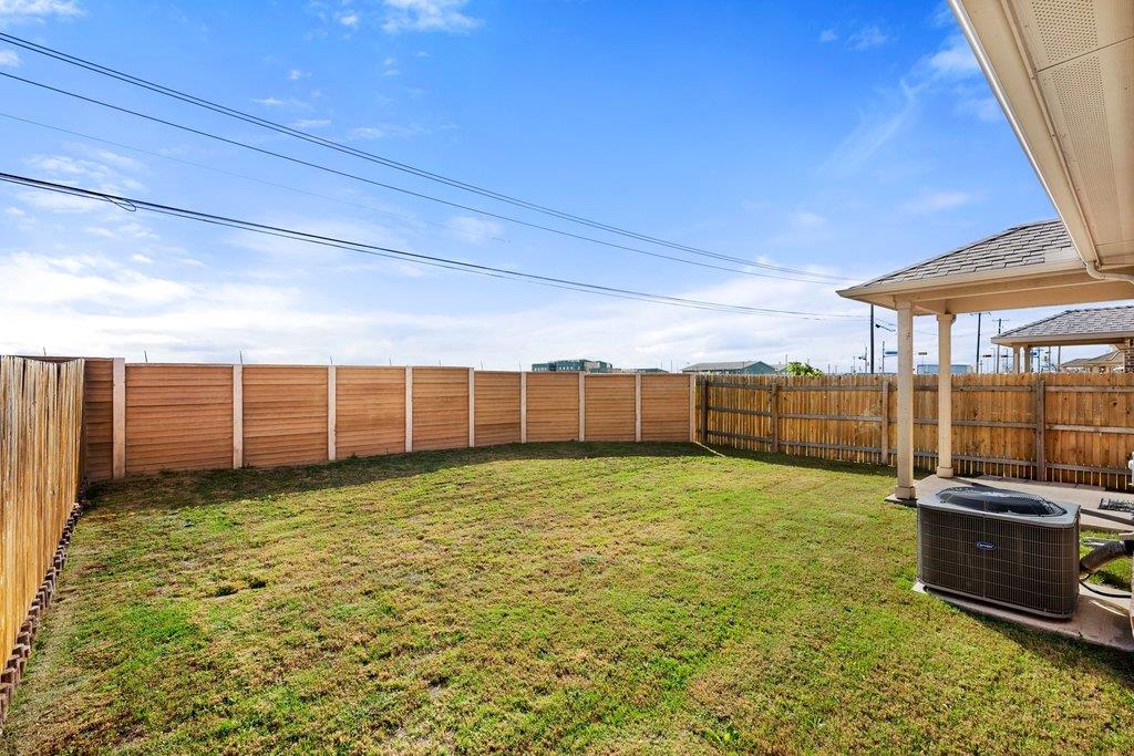 221 Frederick Dr, Georgetown, TX 78626