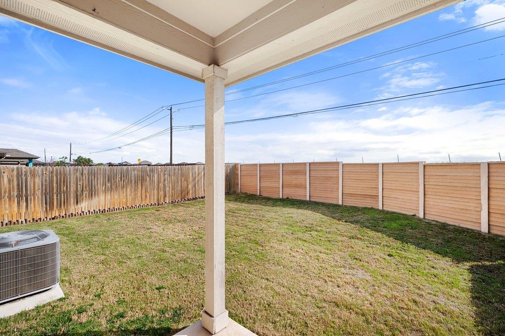 221 Frederick Dr, Georgetown, TX 78626