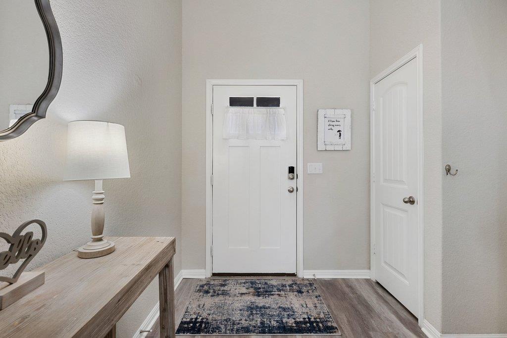 221 Frederick Dr, Georgetown, TX 78626