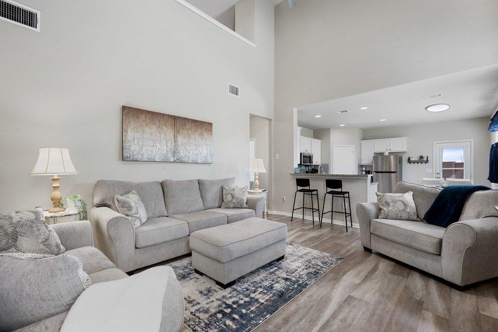 221 Frederick Dr, Georgetown, TX 78626