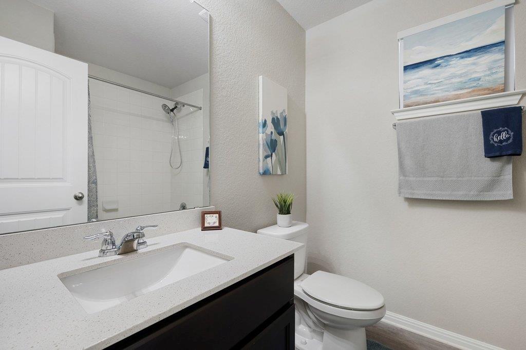 221 Frederick Dr, Georgetown, TX 78626