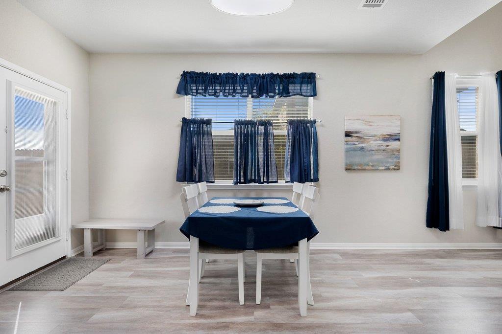 221 Frederick Dr, Georgetown, TX 78626