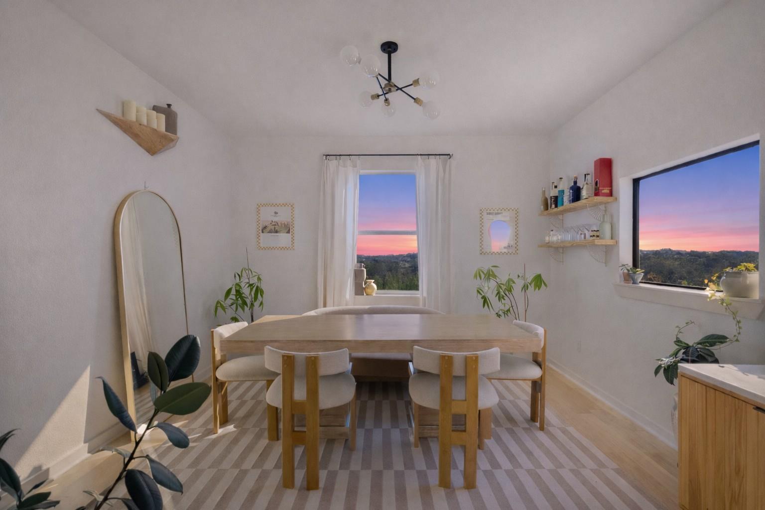 17600 Lake Shore Dr, Dripping Springs, TX 78620