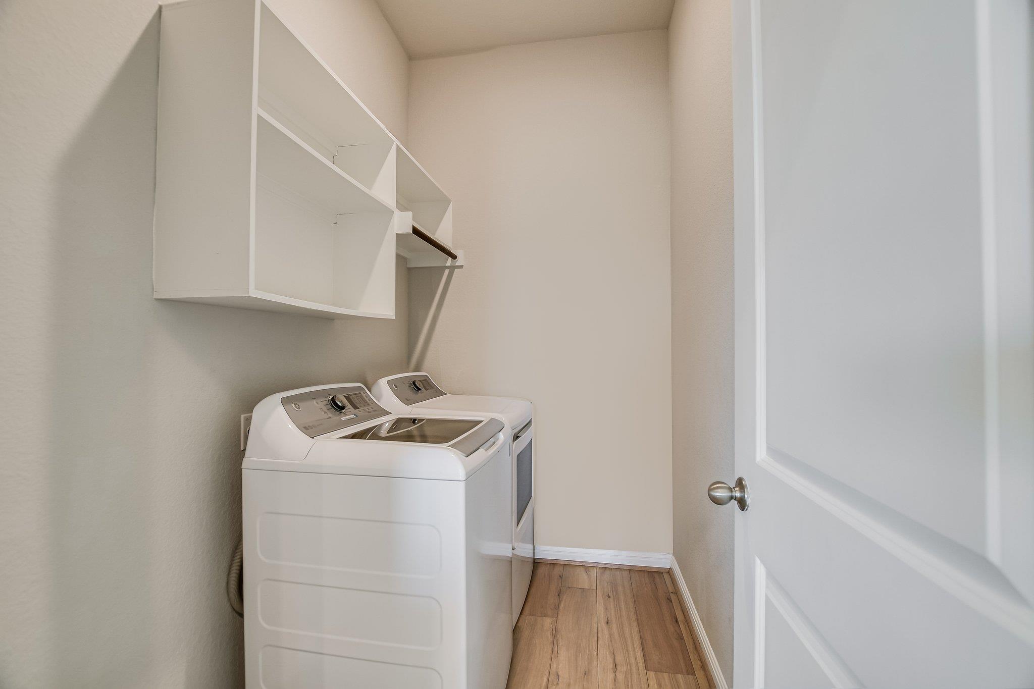 309 Chickasaw Ln, Hutto, TX 78634