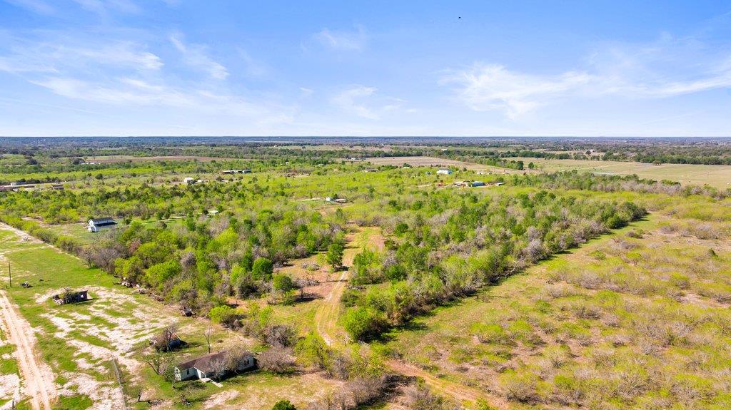 8530 FM 153, La Grange, TX 78945