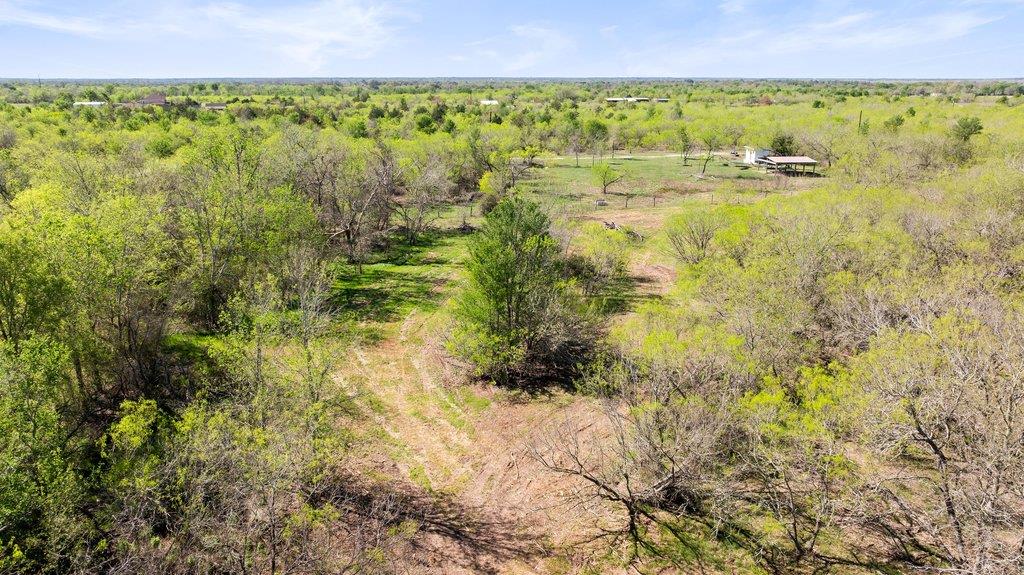 8530 FM 153, La Grange, TX 78945