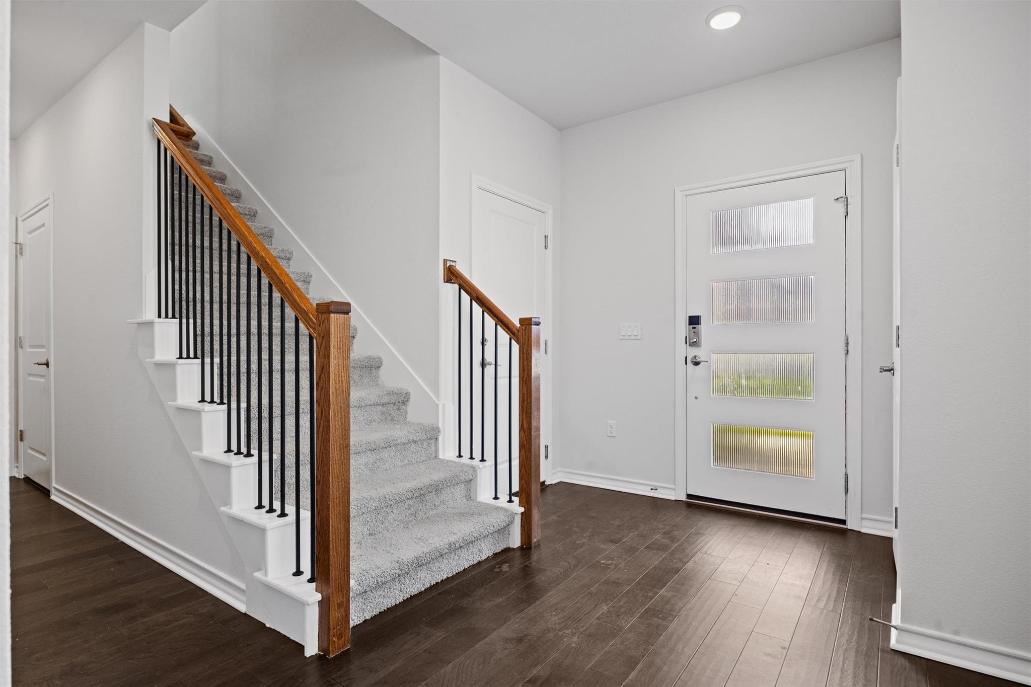 15604 Ellinger Dr, Austin, TX 78728