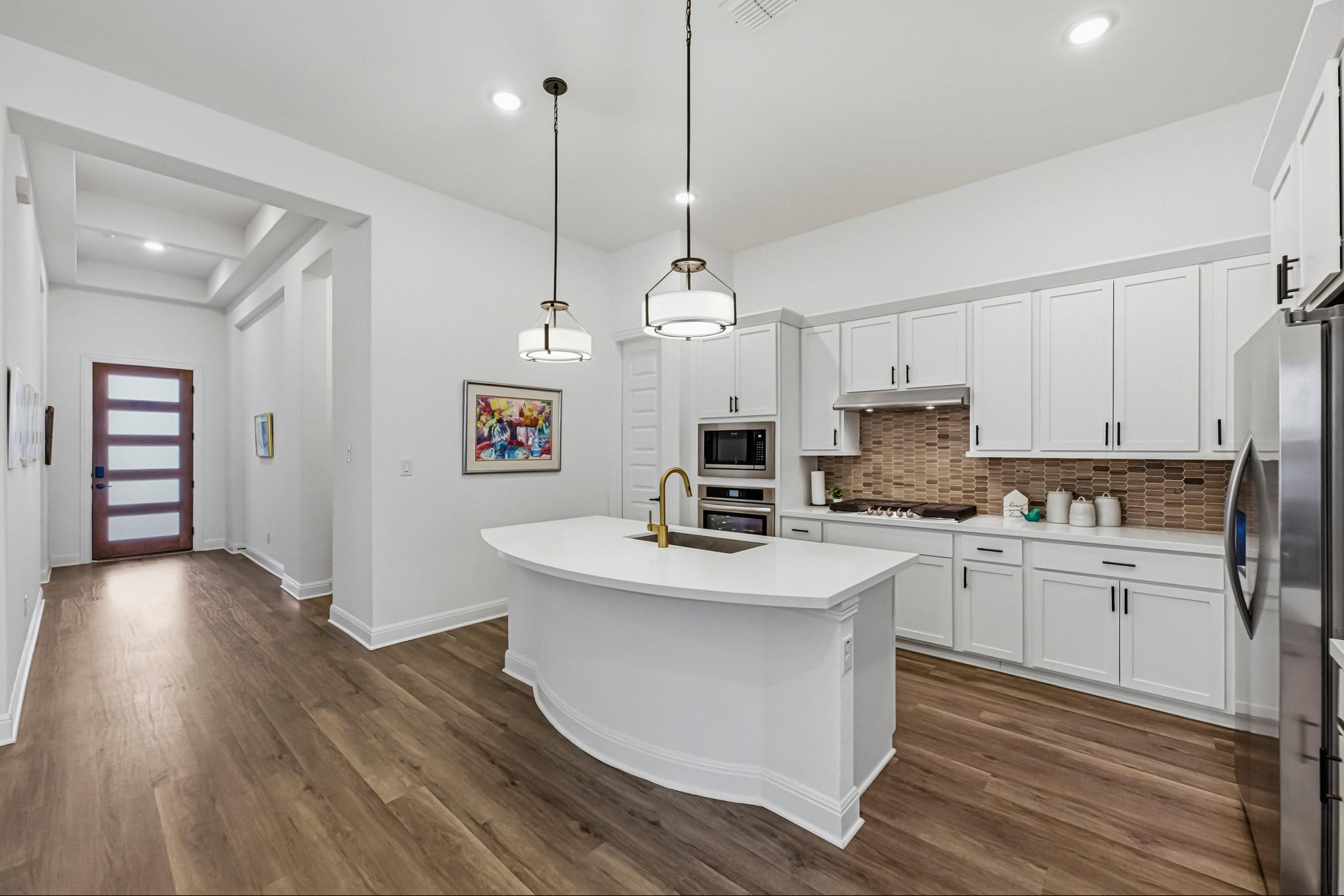 602 Jefferson Dr, Kyle, TX 78640