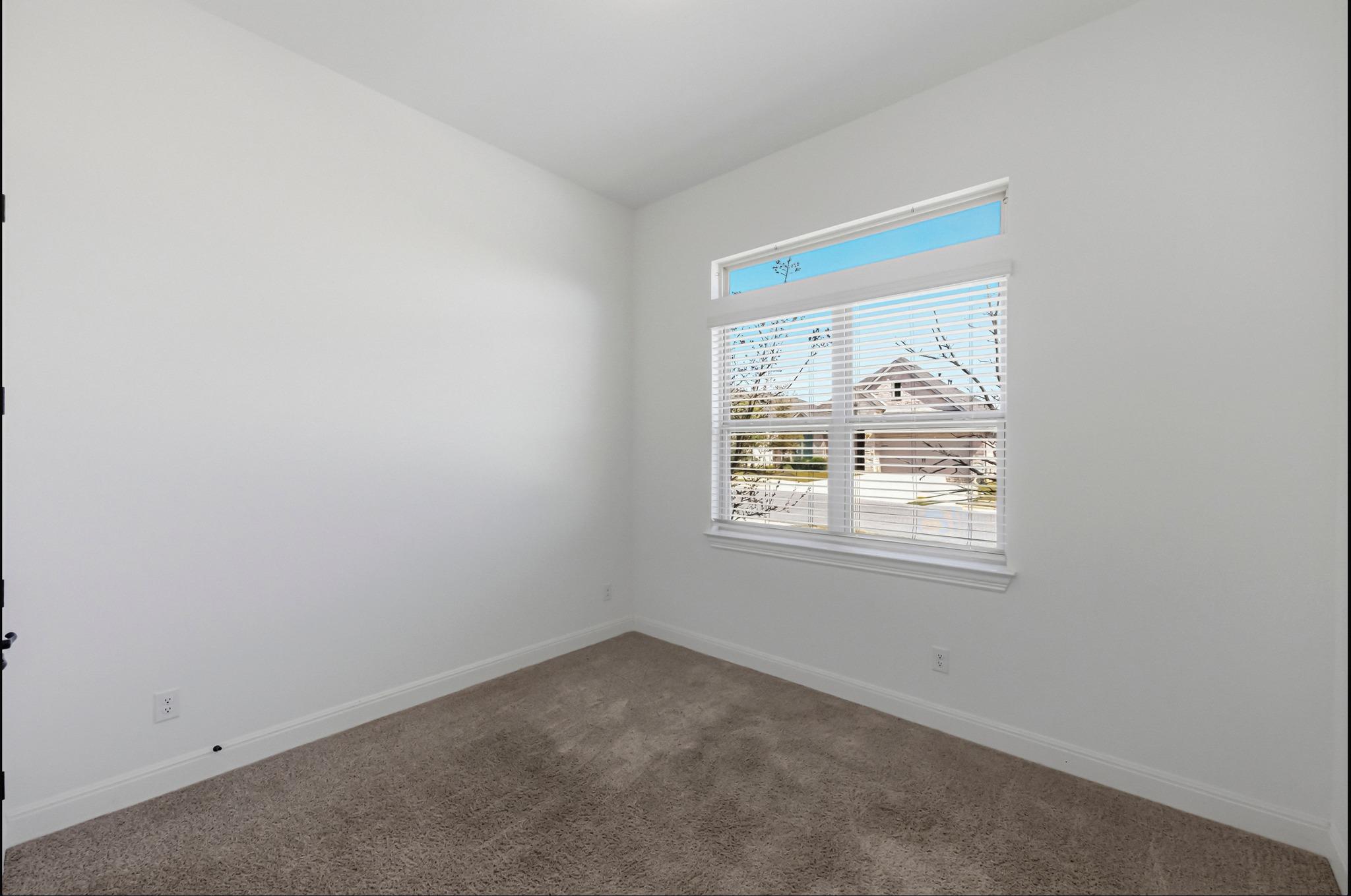 602 Jefferson Dr, Kyle, TX 78640