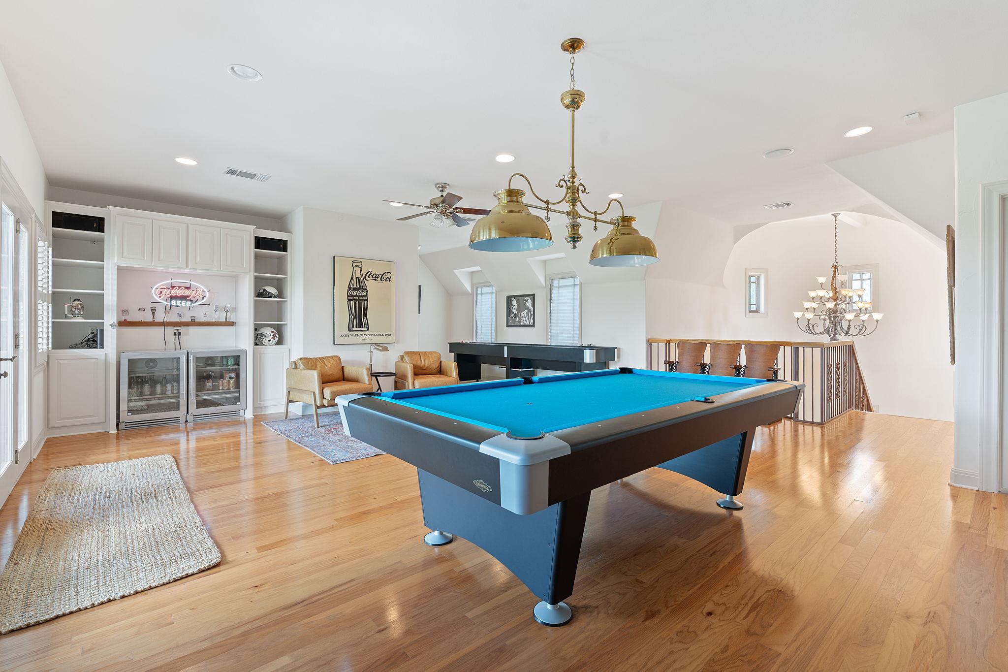 21936 Briarcliff Dr, Spicewood, TX 78669