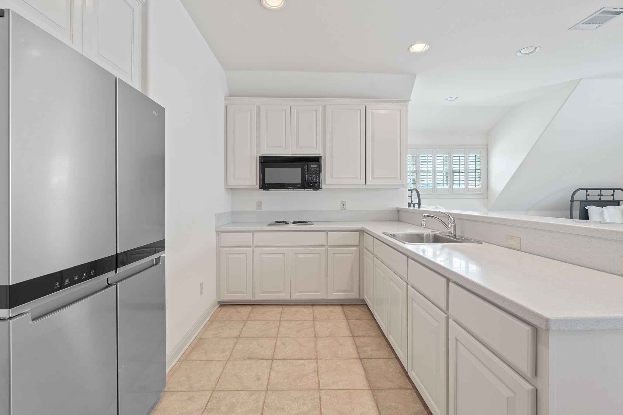 21936 Briarcliff Dr, Spicewood, TX 78669