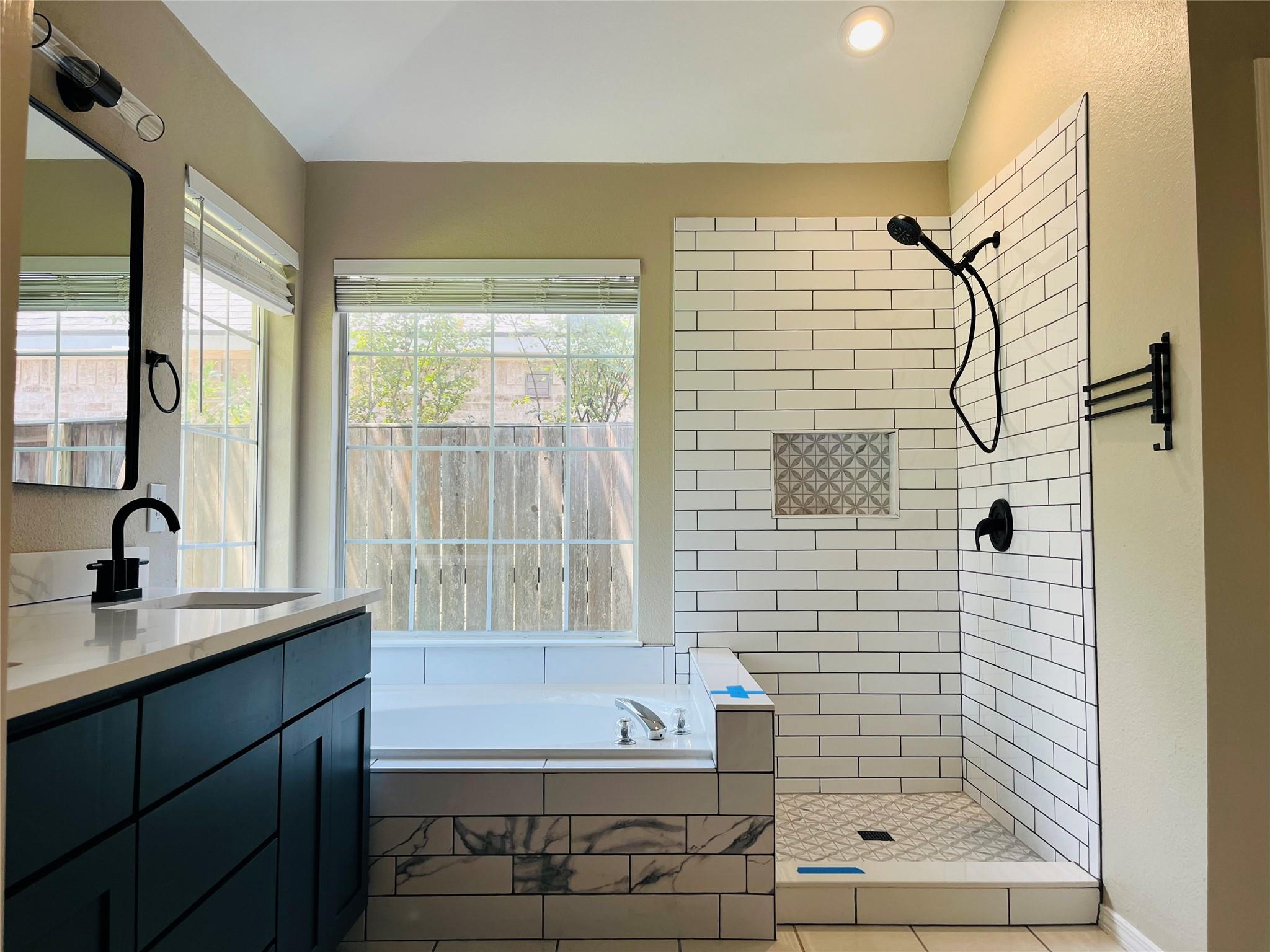 5405 Apache Creek Cv, Austin, TX 78735