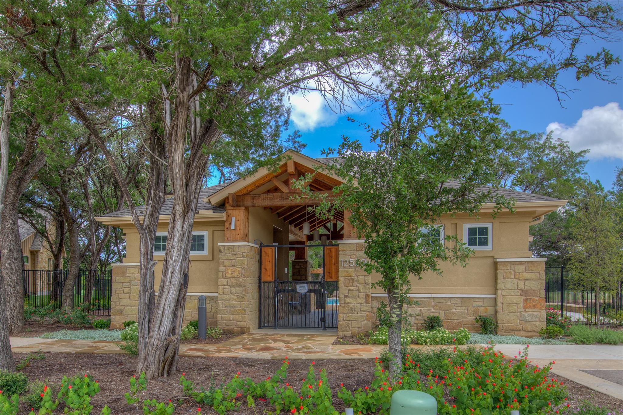 2505 Hopsack Mills Rd, Austin, TX 78748