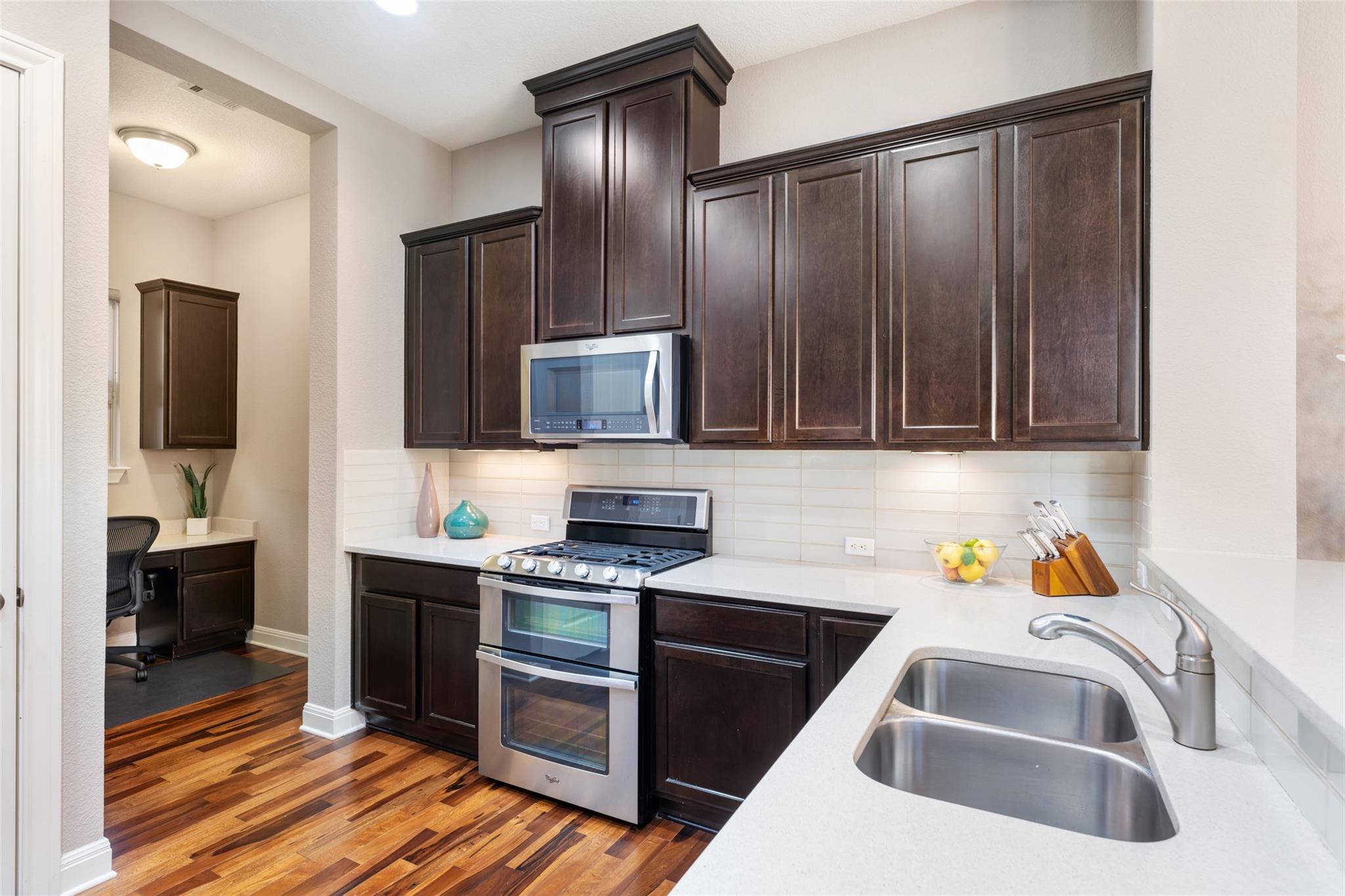 2505 Hopsack Mills Rd, Austin, TX 78748