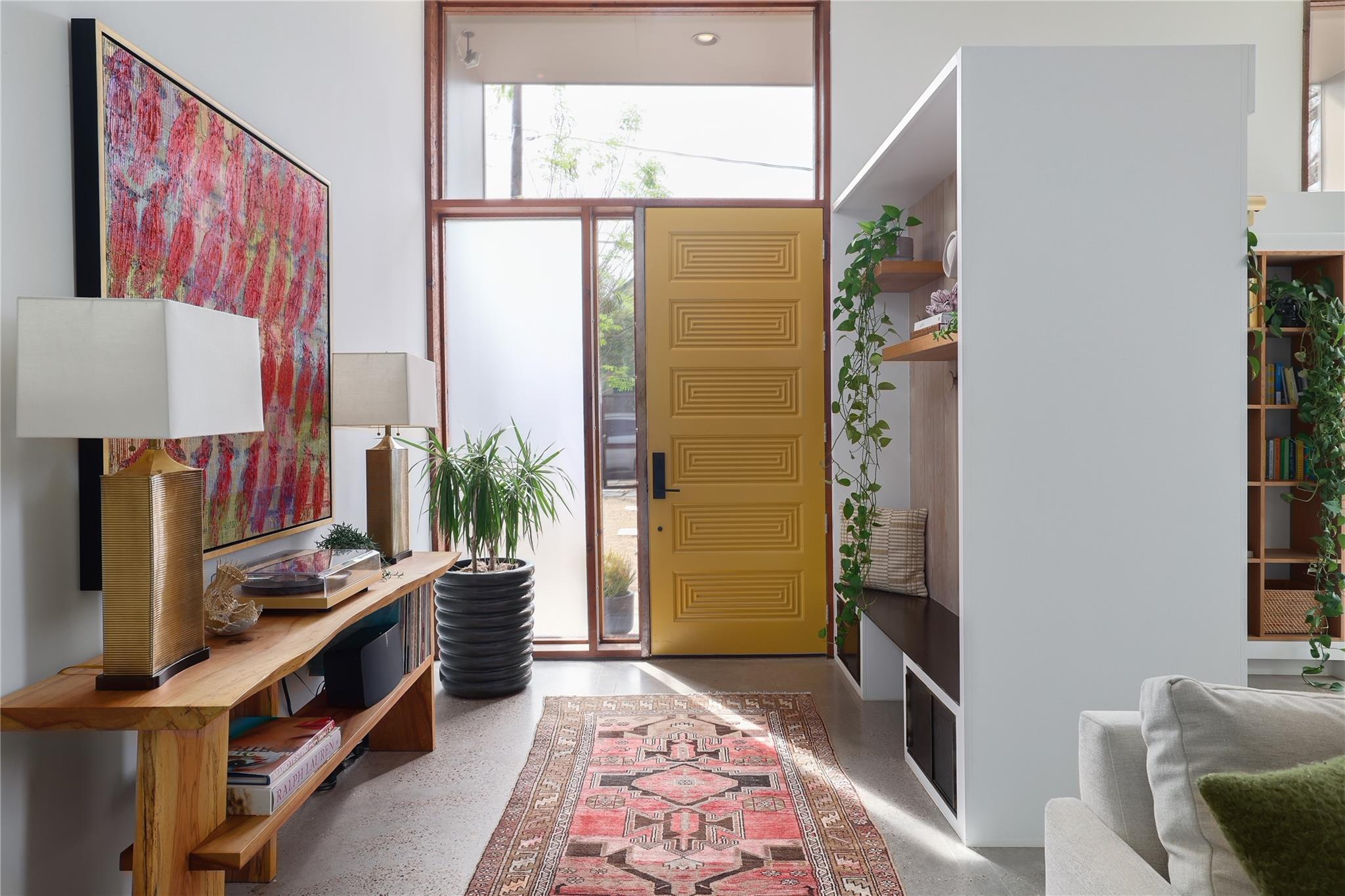 2412 E 9th St, Austin, TX 78702