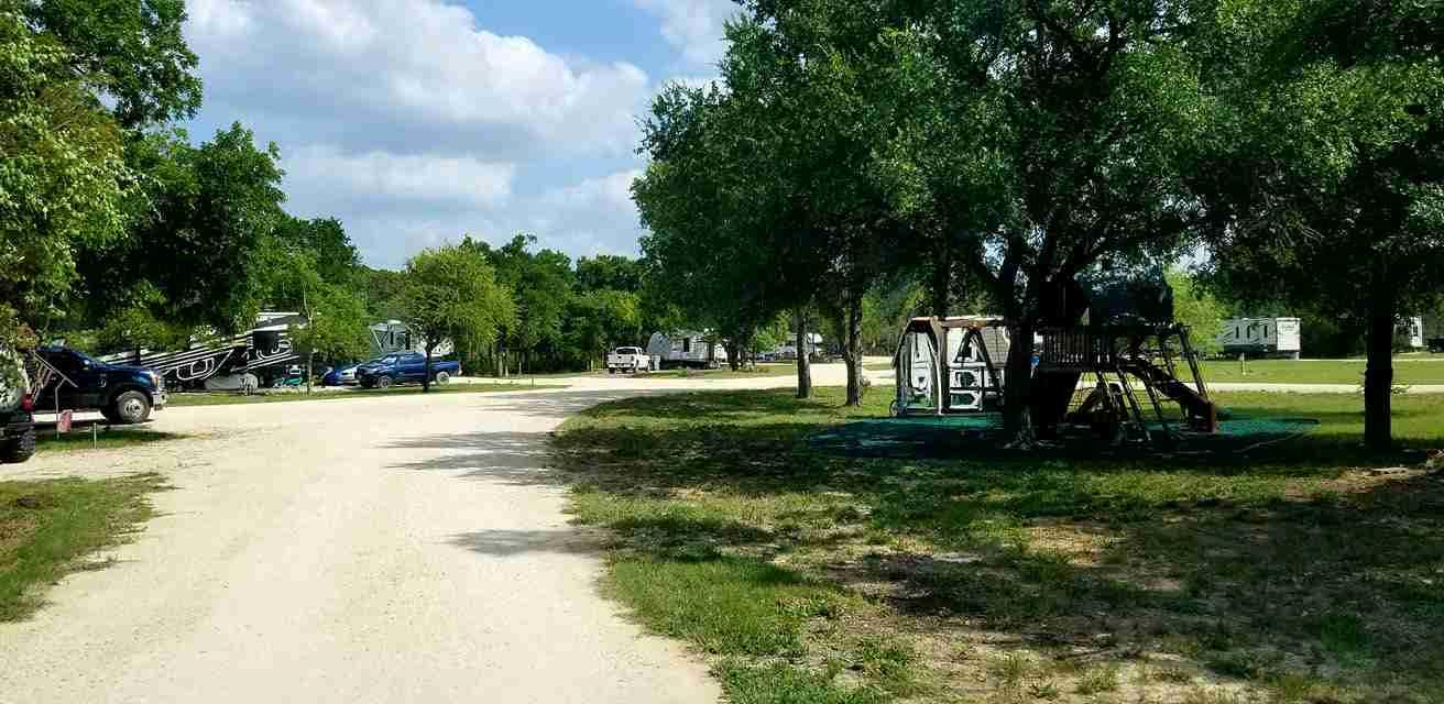 4120 N Hwy 281, Lampasas, TX 76550