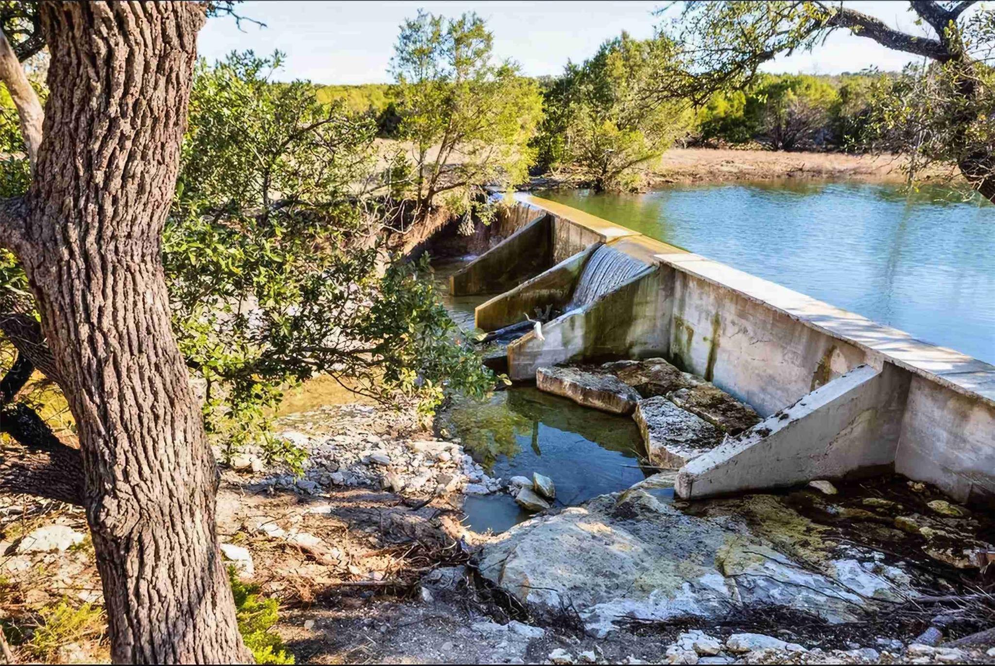 4120 N Hwy 281, Lampasas, TX 76550