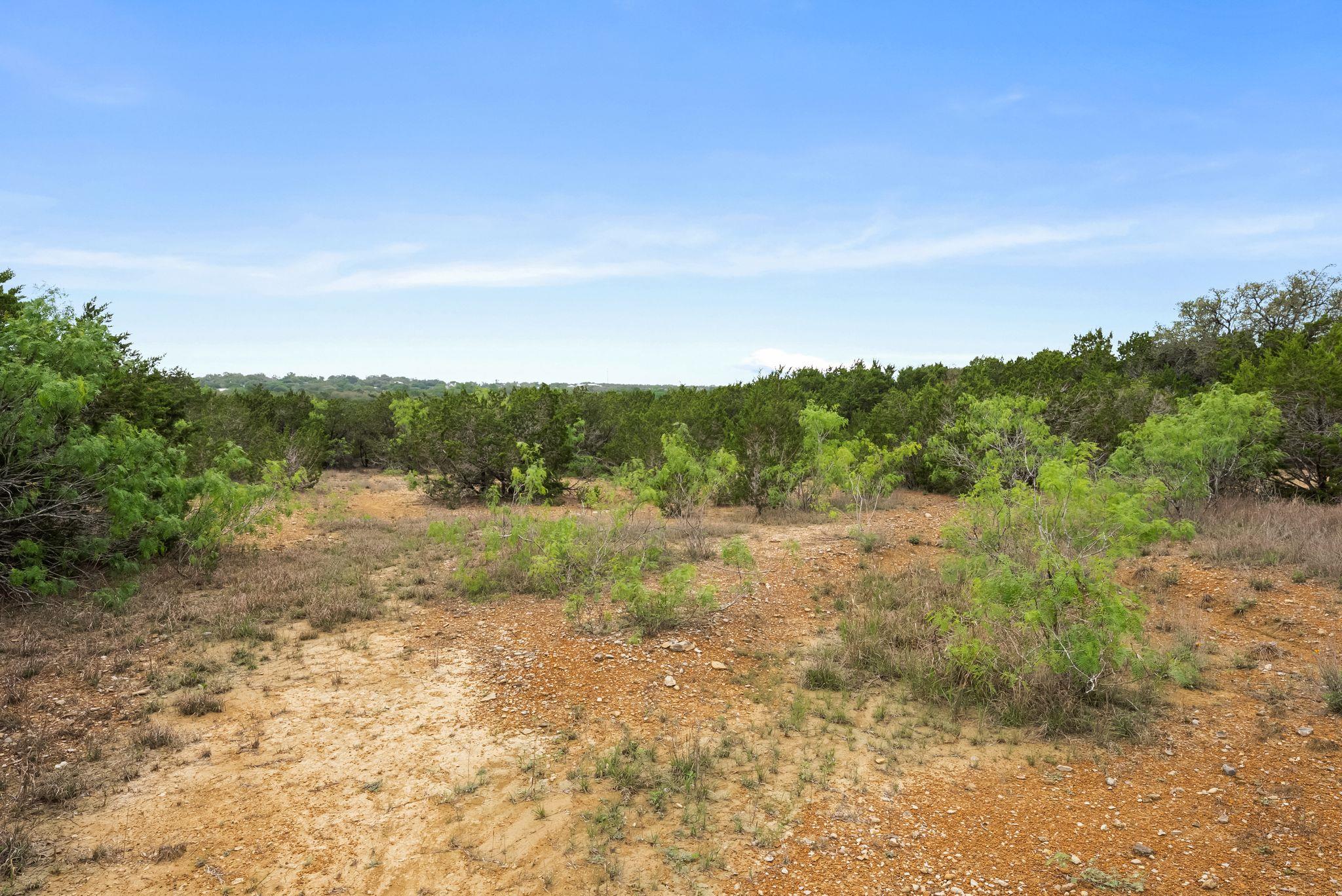 175 Eastwood Ln, San Marcos, TX 78666