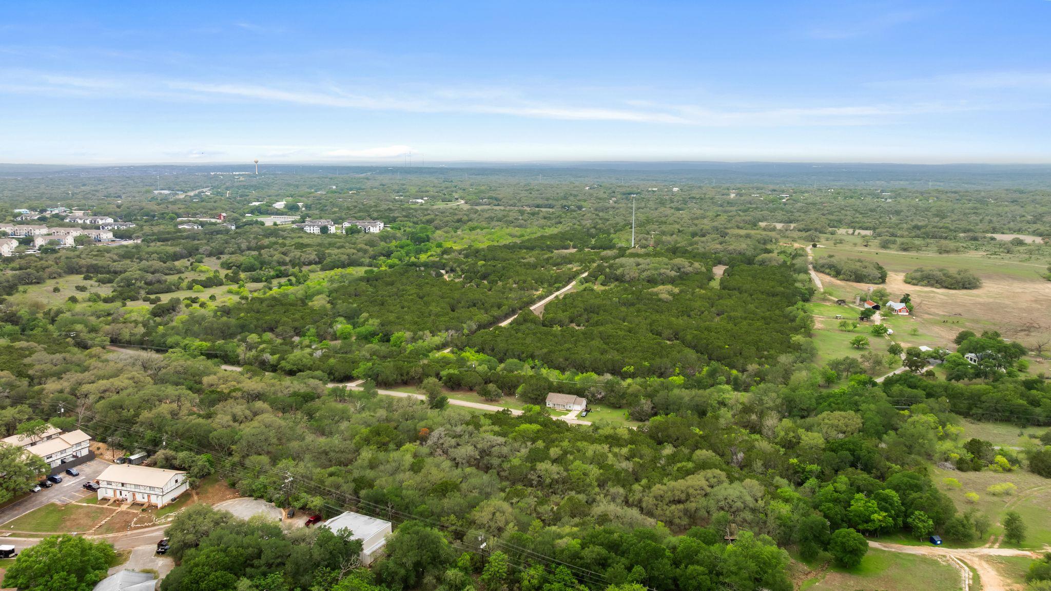 175 Eastwood Ln, San Marcos, TX 78666