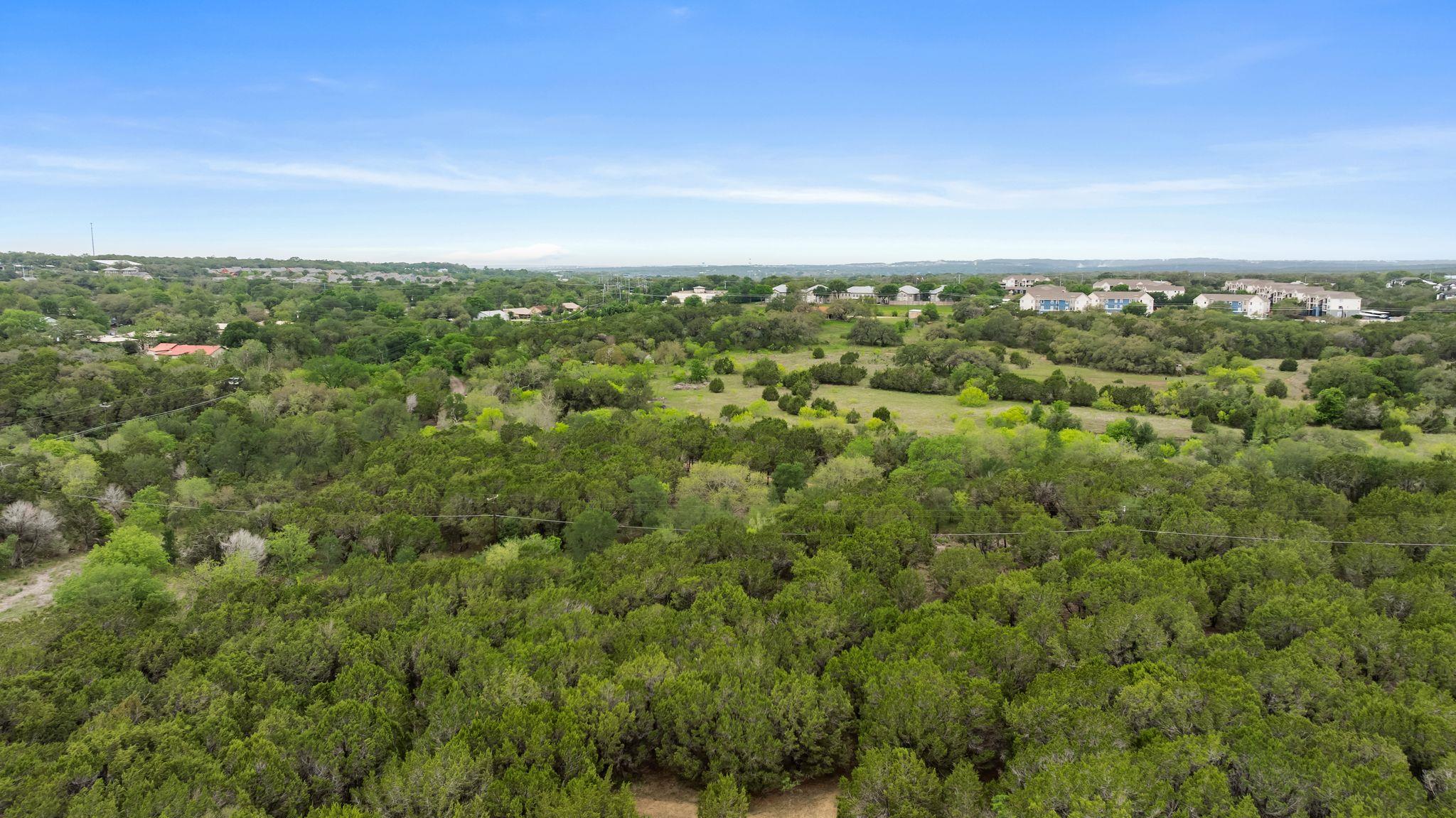 175 Eastwood Ln, San Marcos, TX 78666