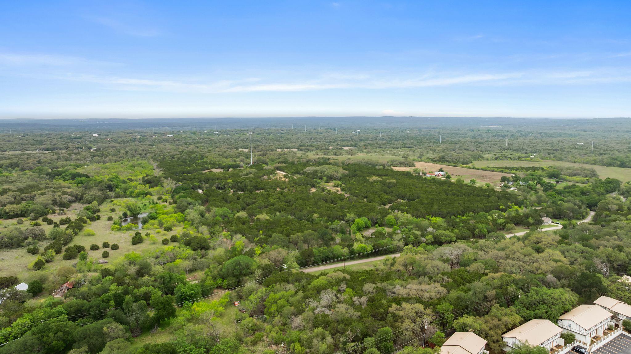 175 Eastwood Ln, San Marcos, TX 78666