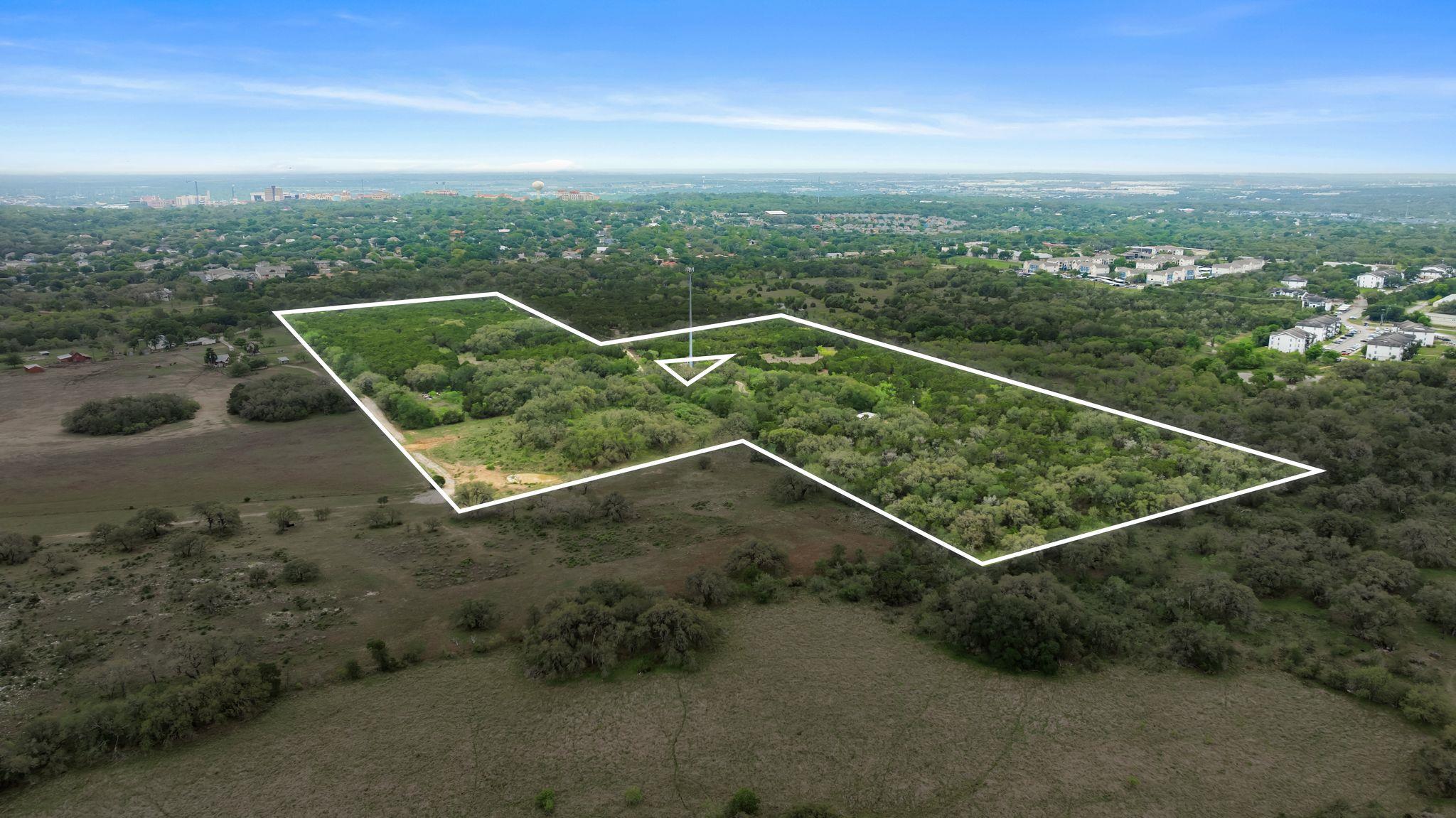 175 Eastwood Ln, San Marcos, TX 78666